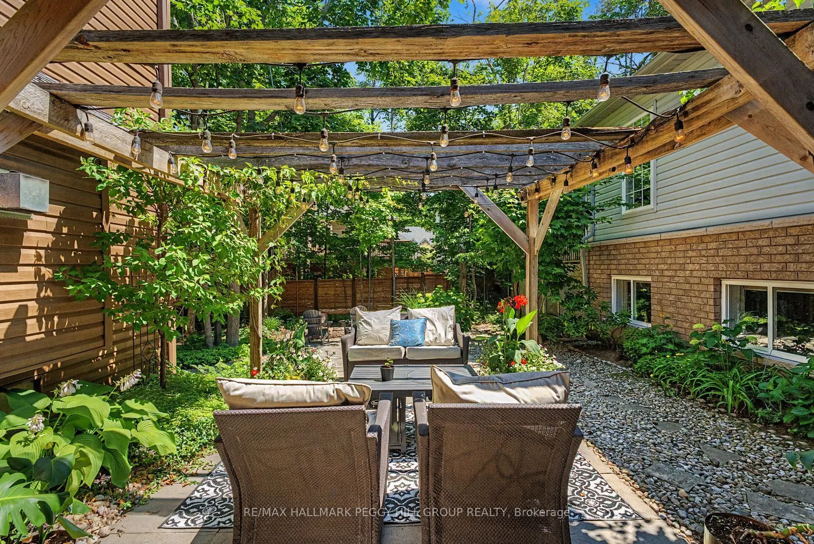 11 Oakmont Avenue