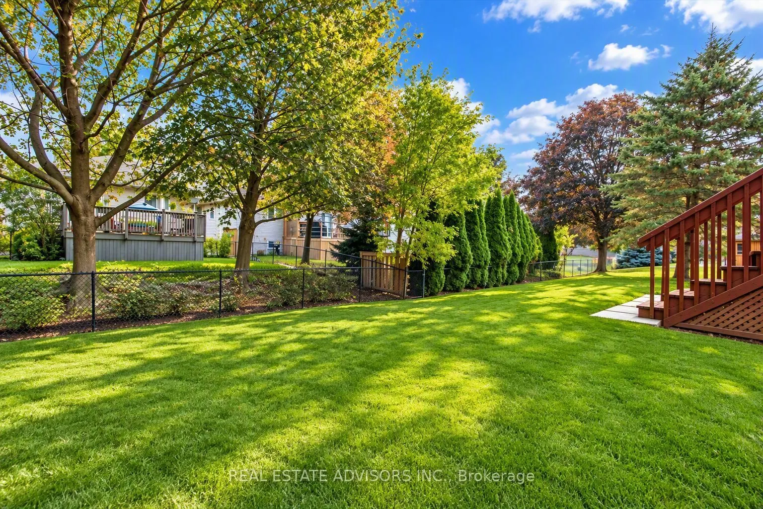64 ACORN Crescent