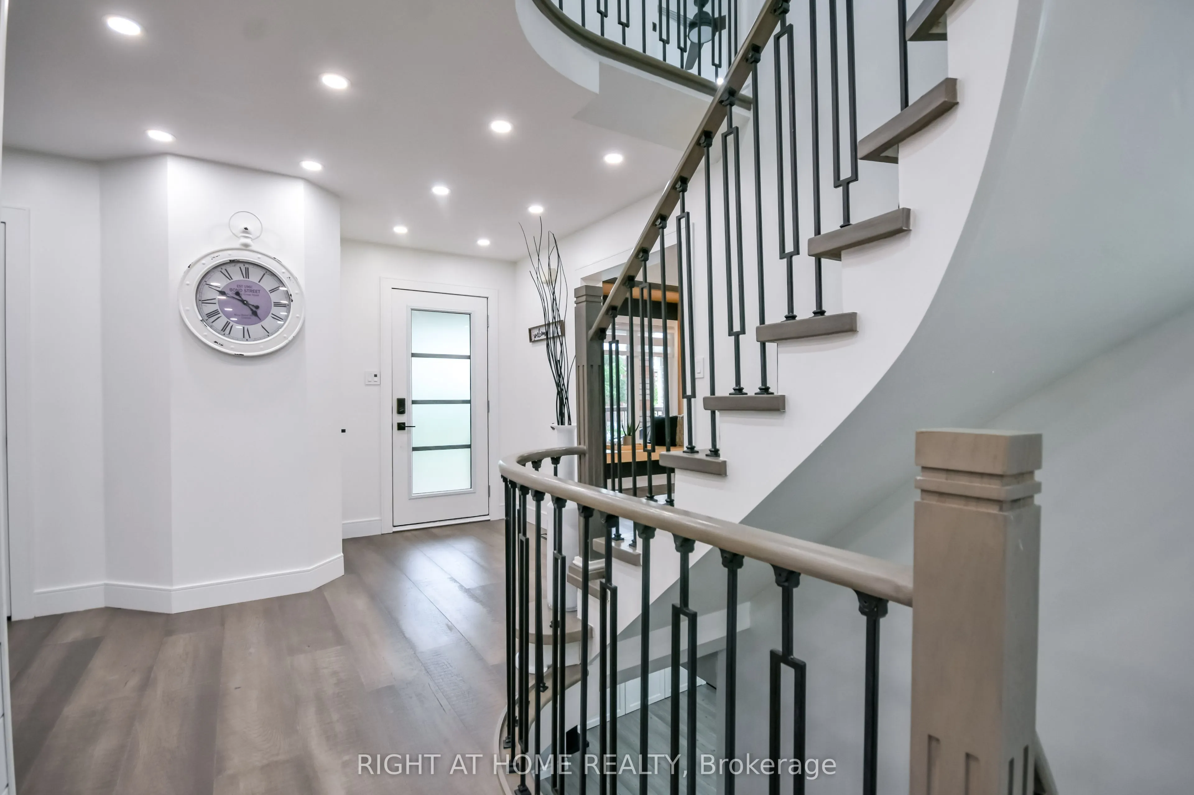 112 Birchwood Drive