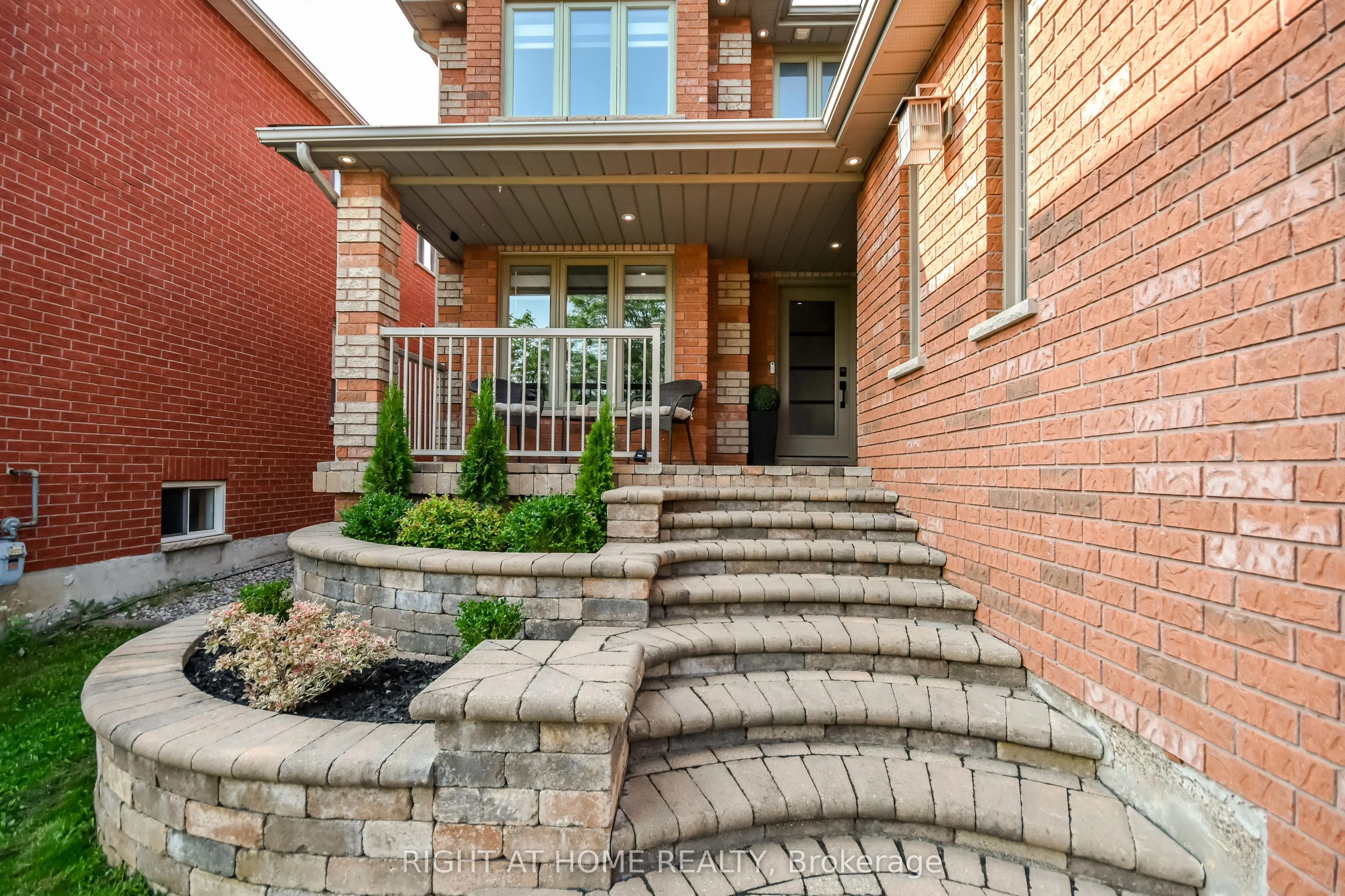 112 Birchwood Drive