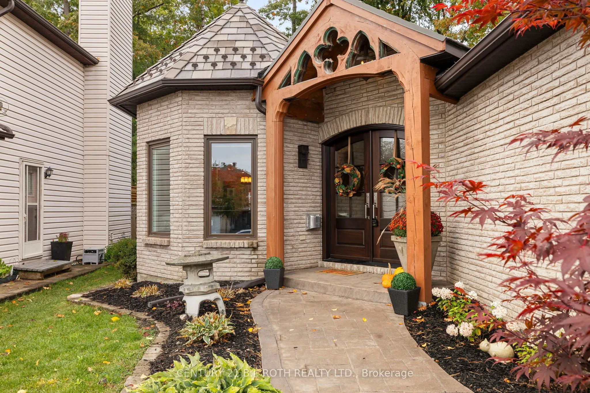 61 Orwell Crescent