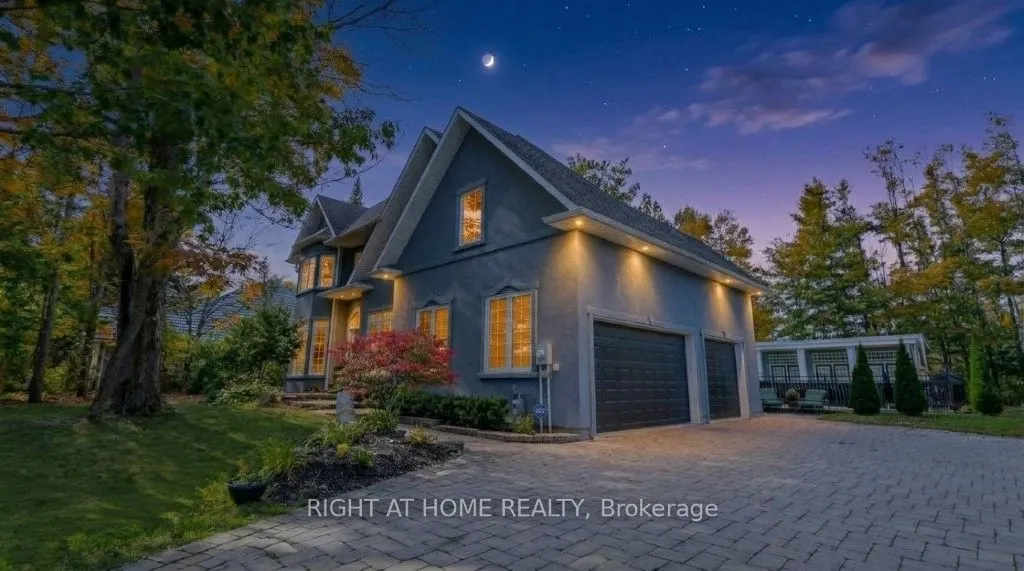 44 HIGHLAND Drive