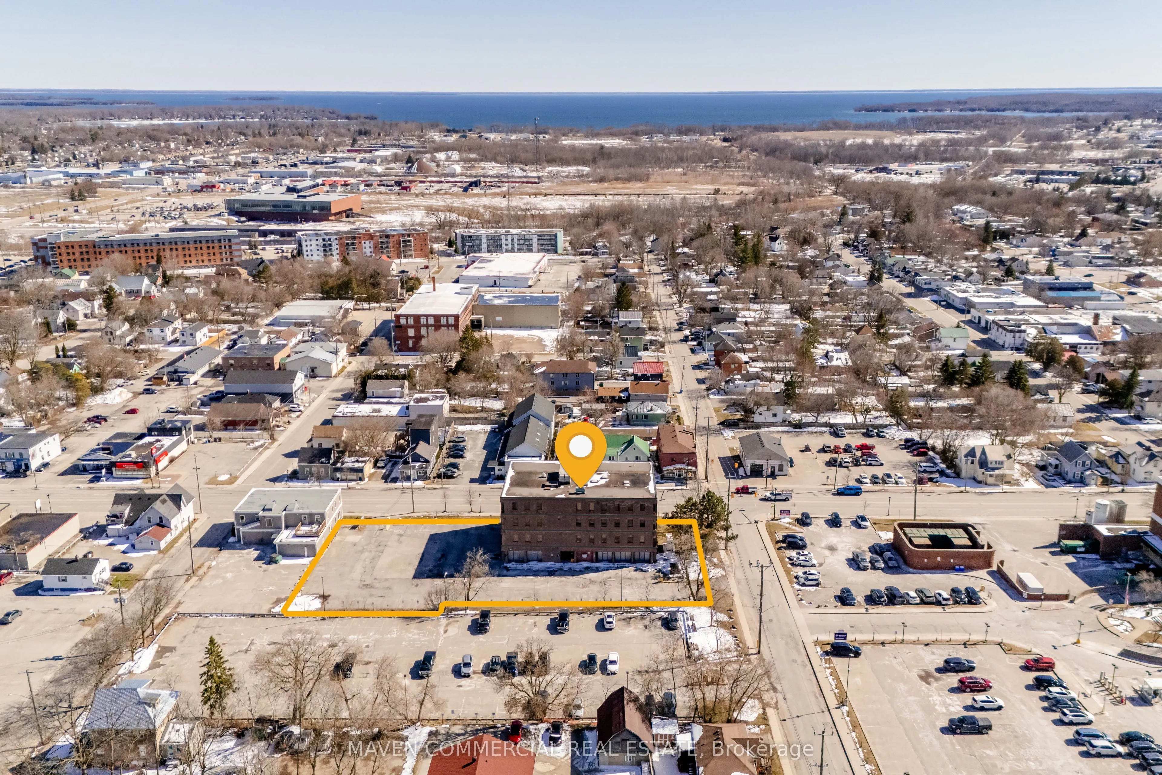 100 Colborne Street W #101-102