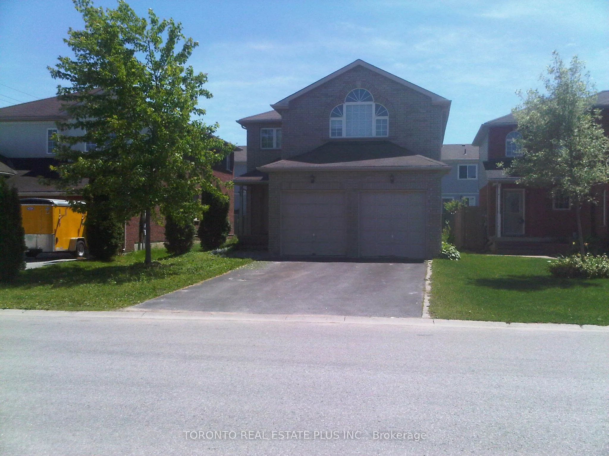 4 Vanessa Drive
