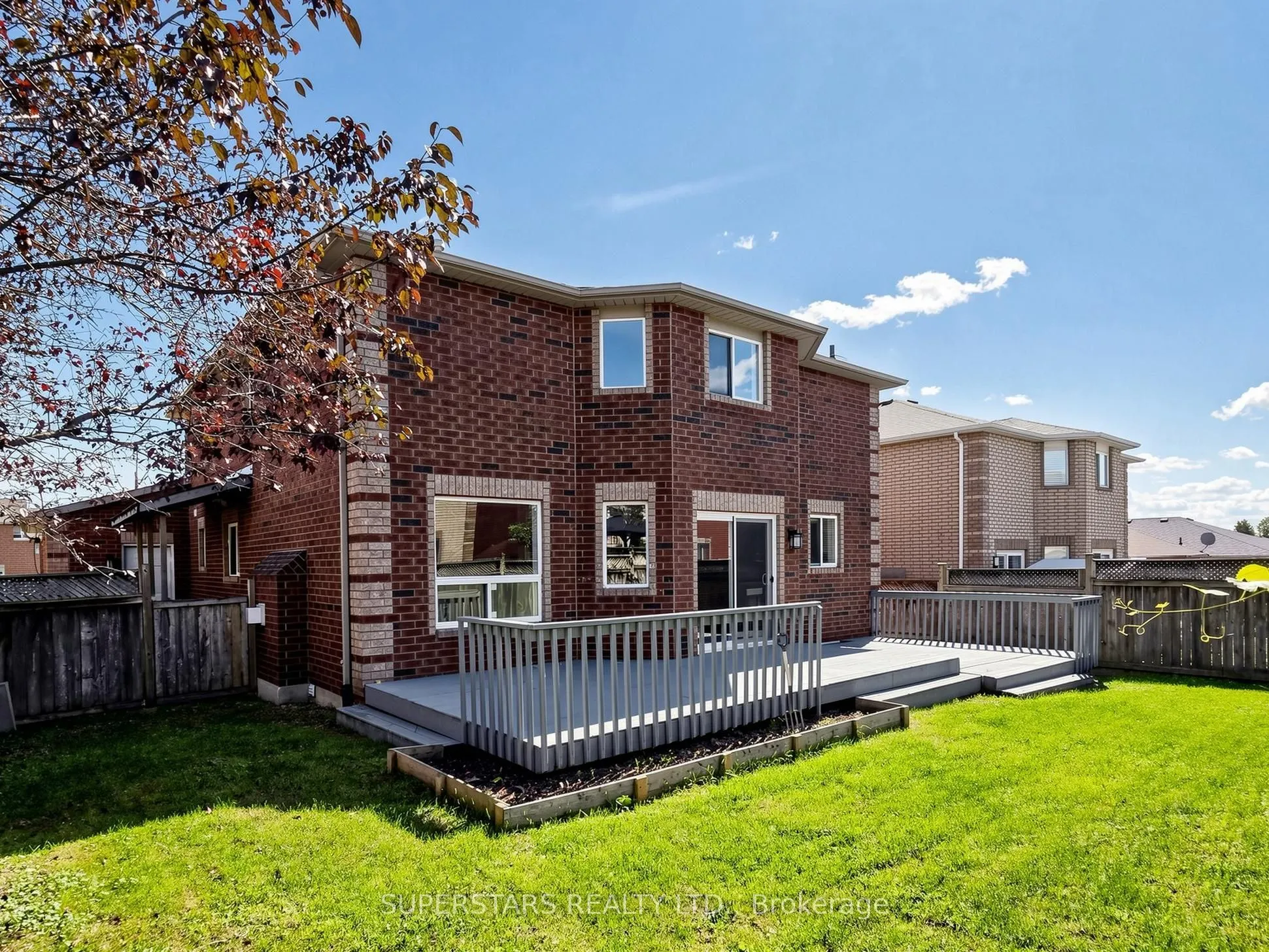 75 Ambler Bay