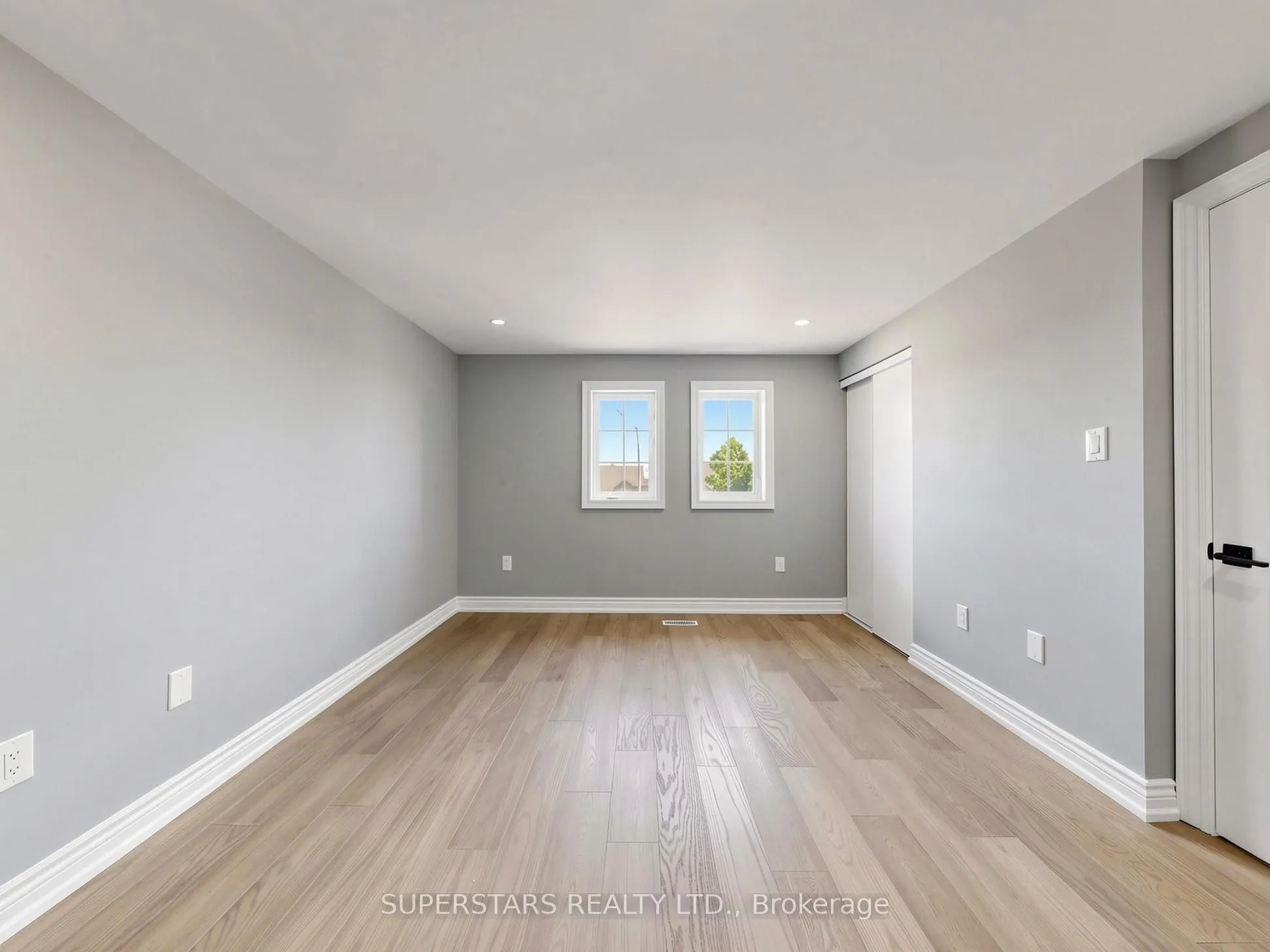 75 Ambler Bay