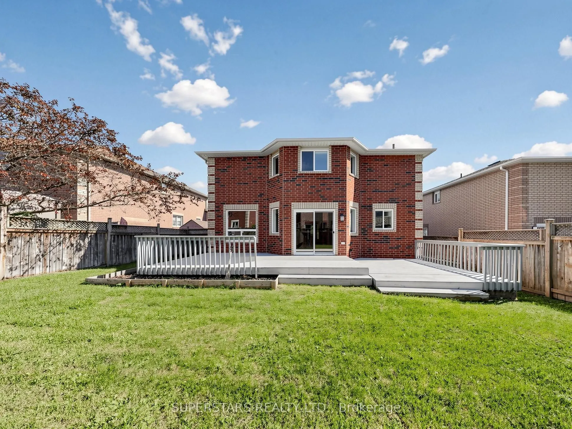 75 Ambler Bay