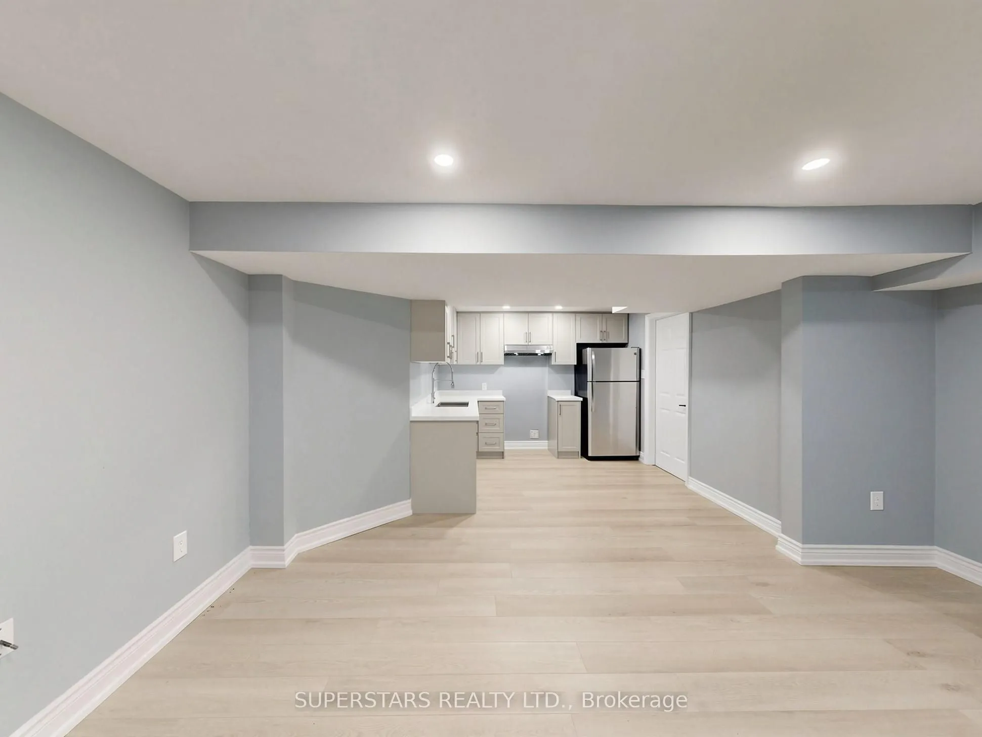 75 Ambler Bay