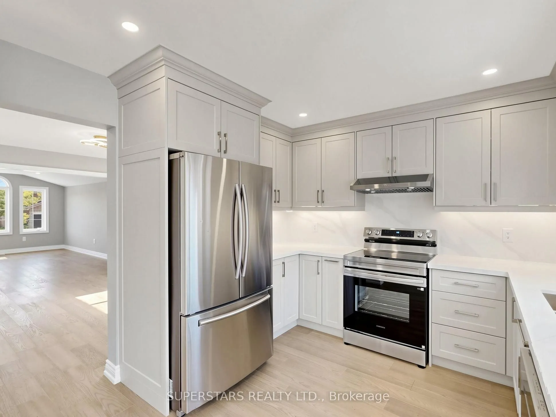 75 Ambler Bay