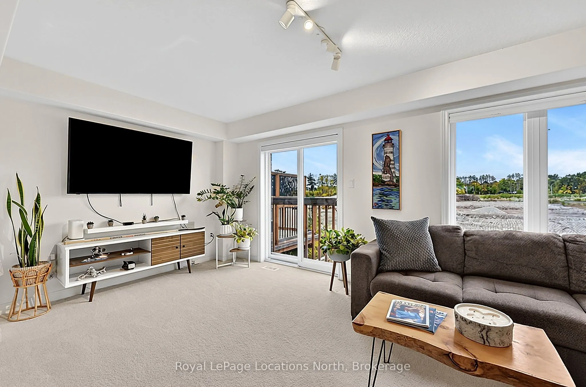 63 Archer Avenue