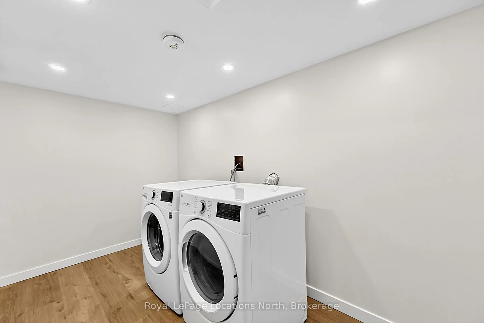 63 Archer Avenue