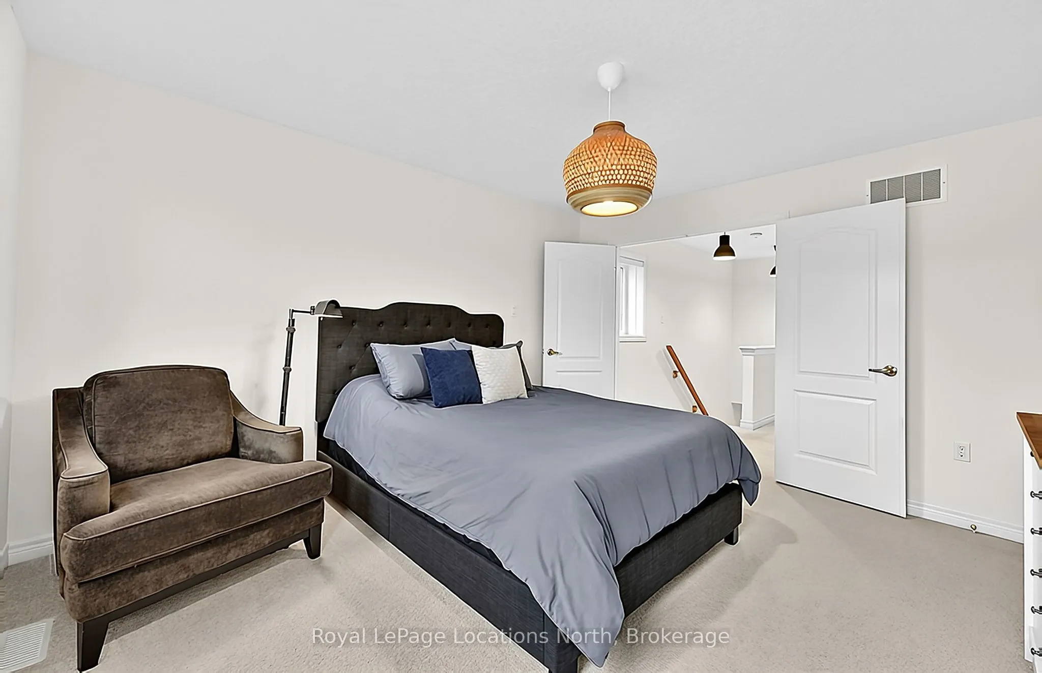 63 Archer Avenue