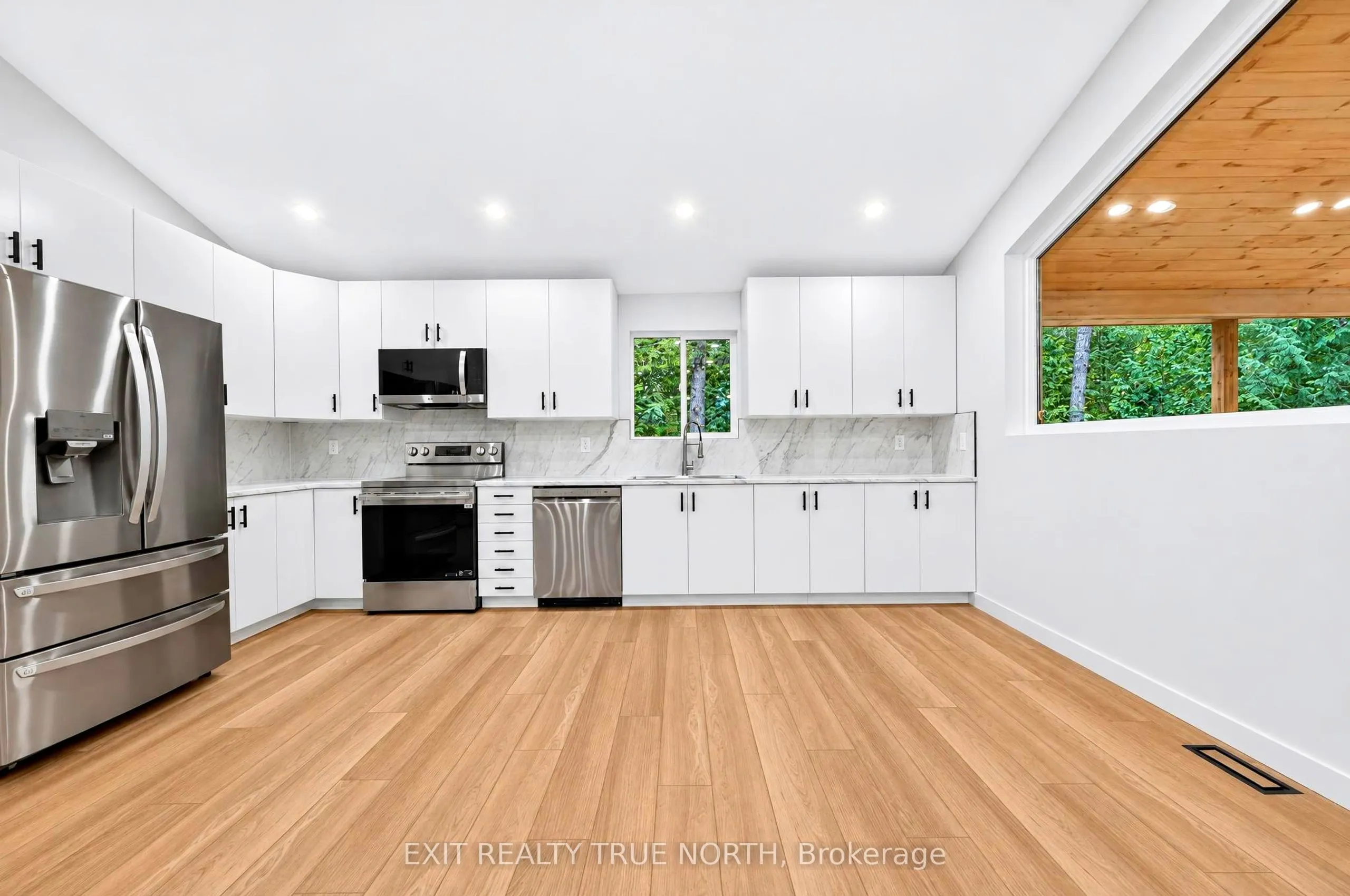 36 Pine Needles Drive