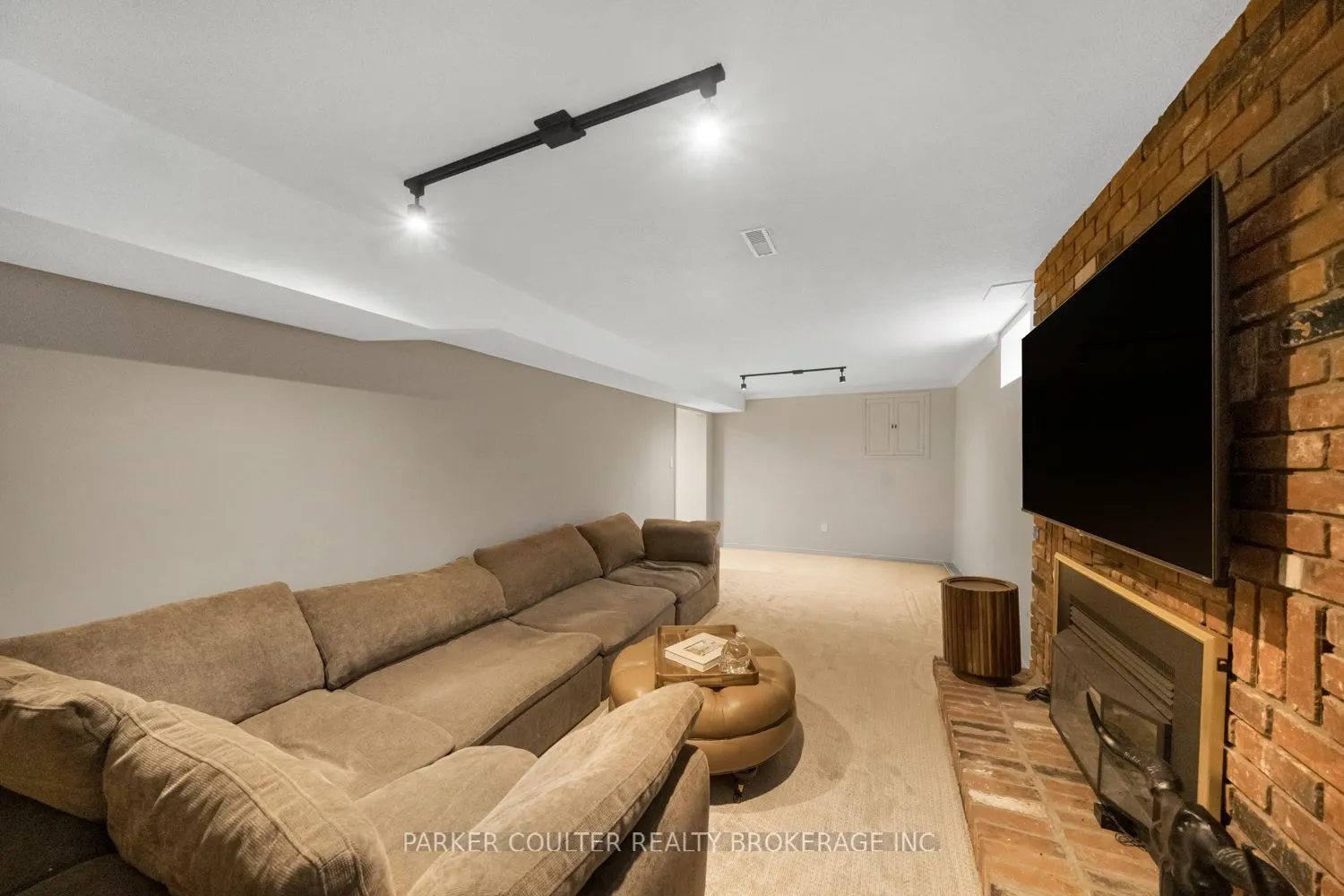 67 Woodcrest Road