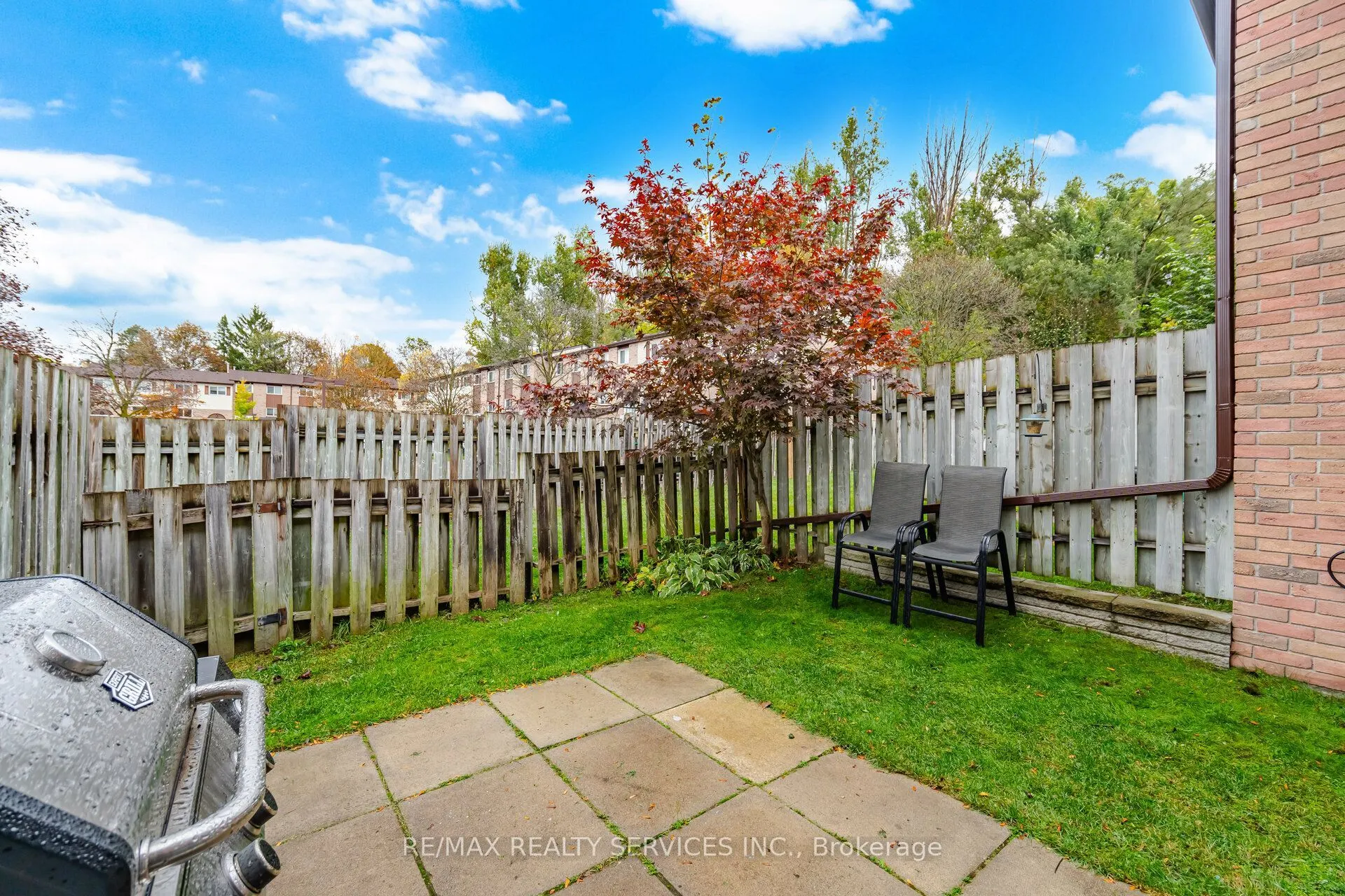 52 Adelaide Street #42