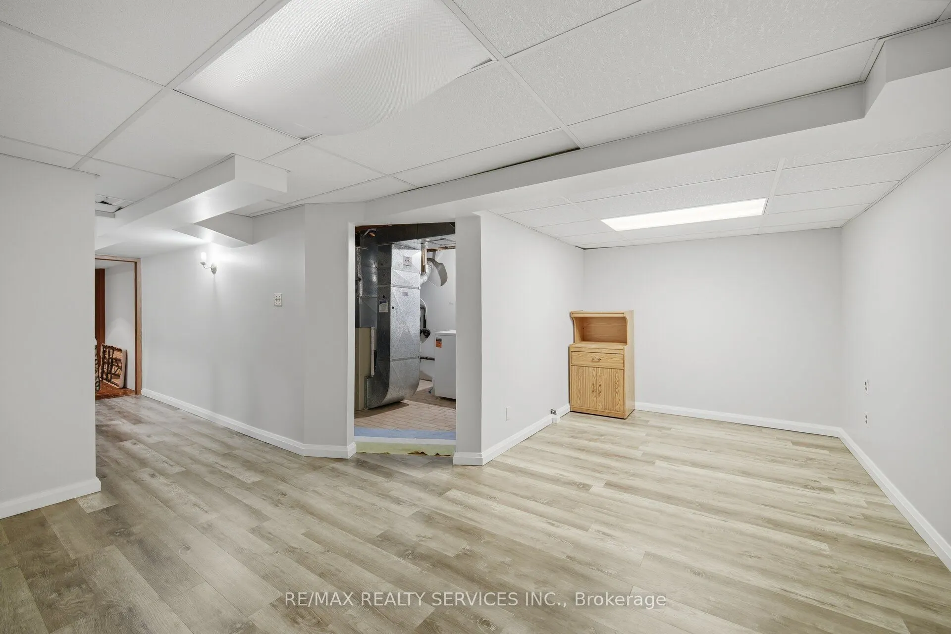 52 Adelaide Street #42