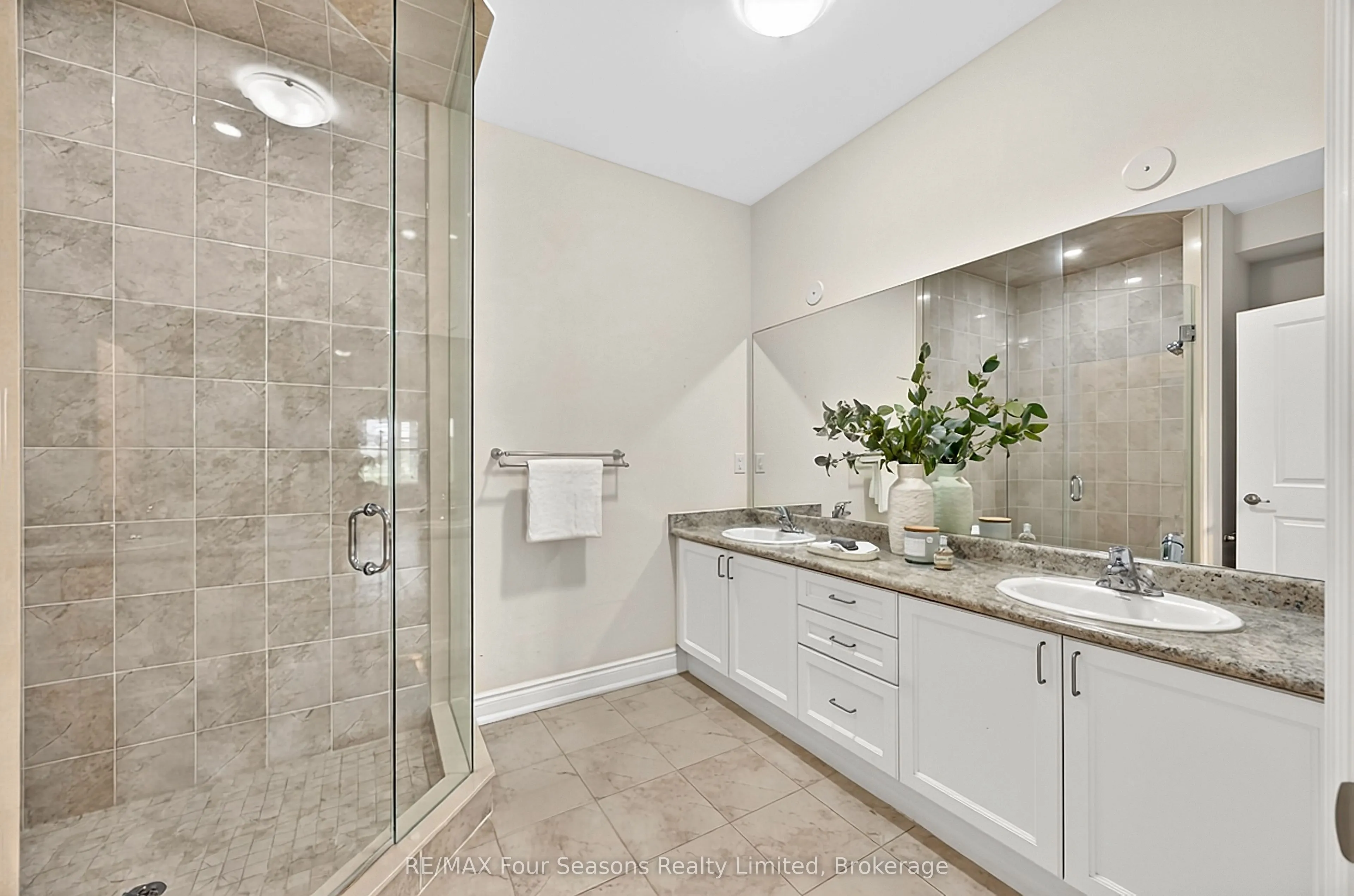 100 Kari Crescent #60