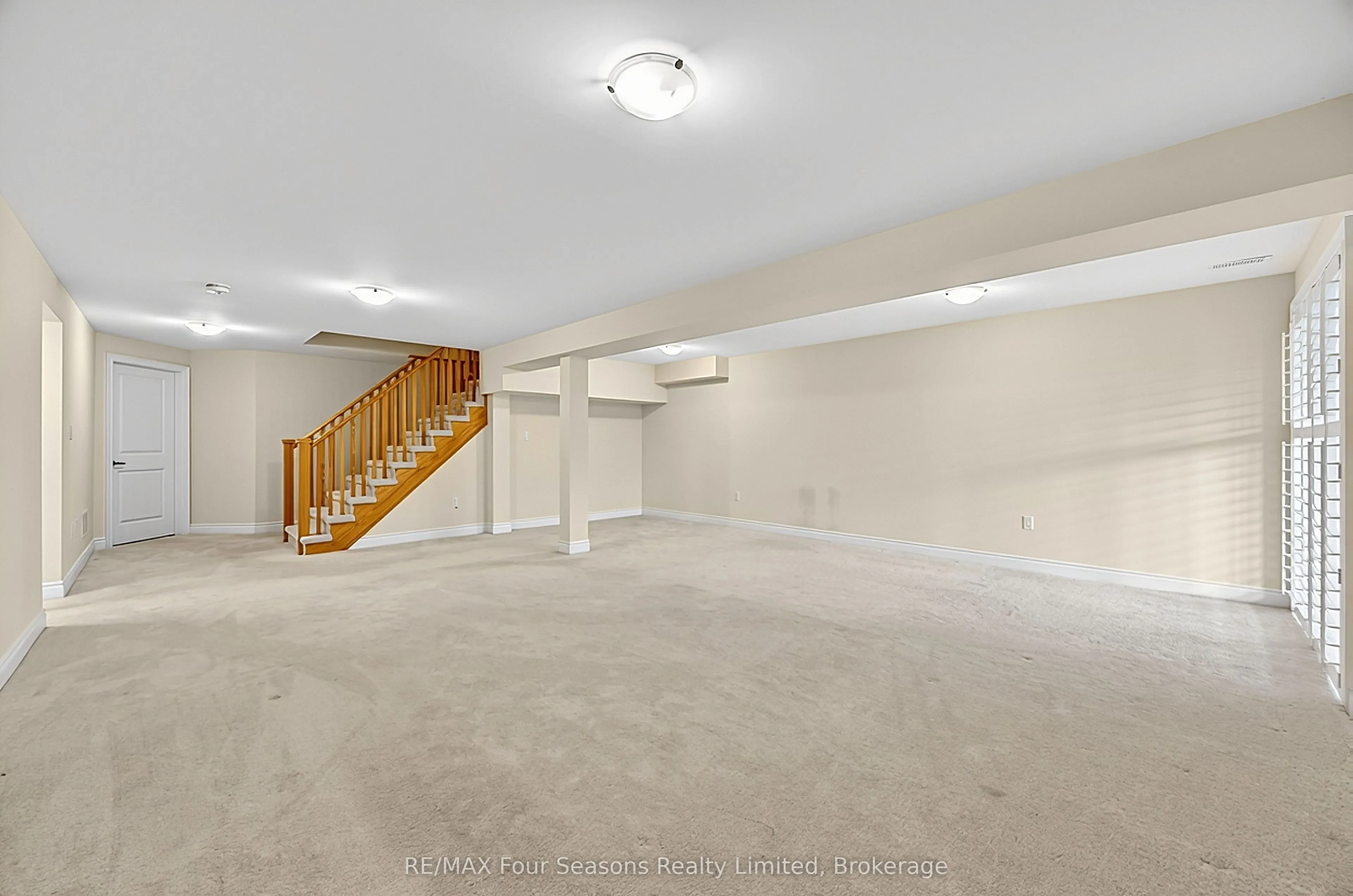 100 Kari Crescent #60