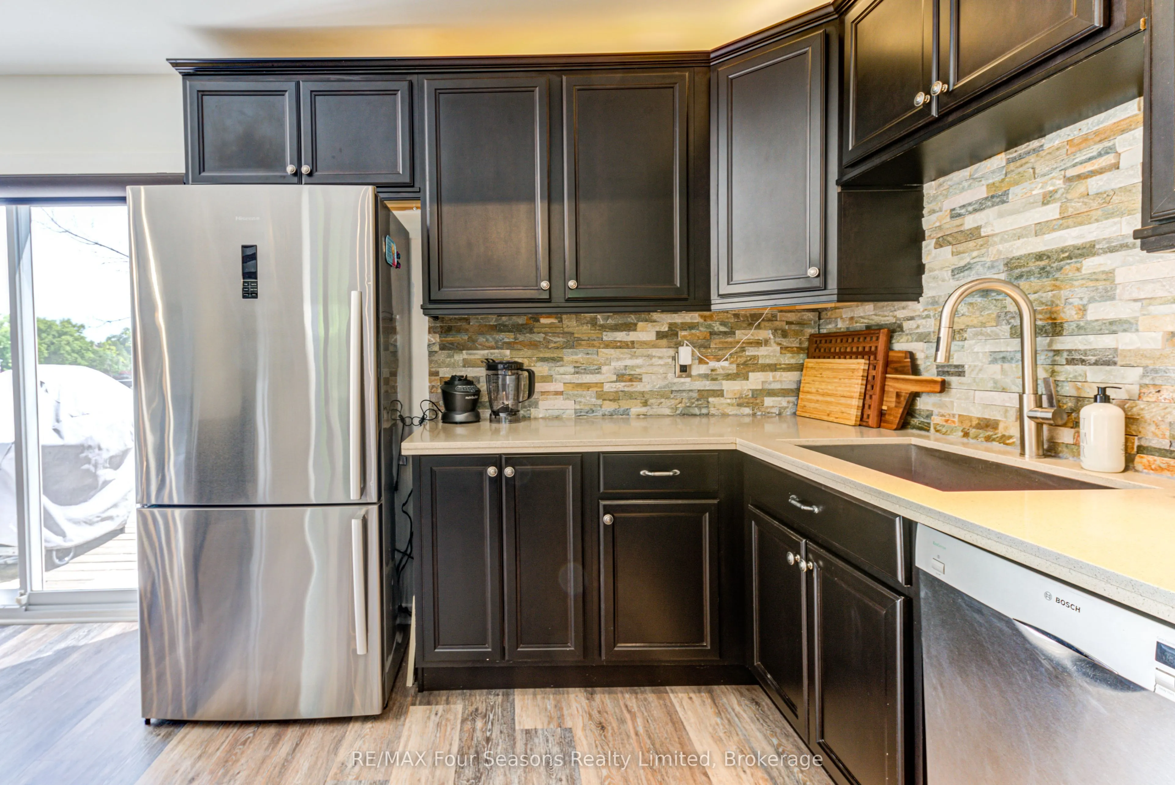 471 Oxbow Crescent #11