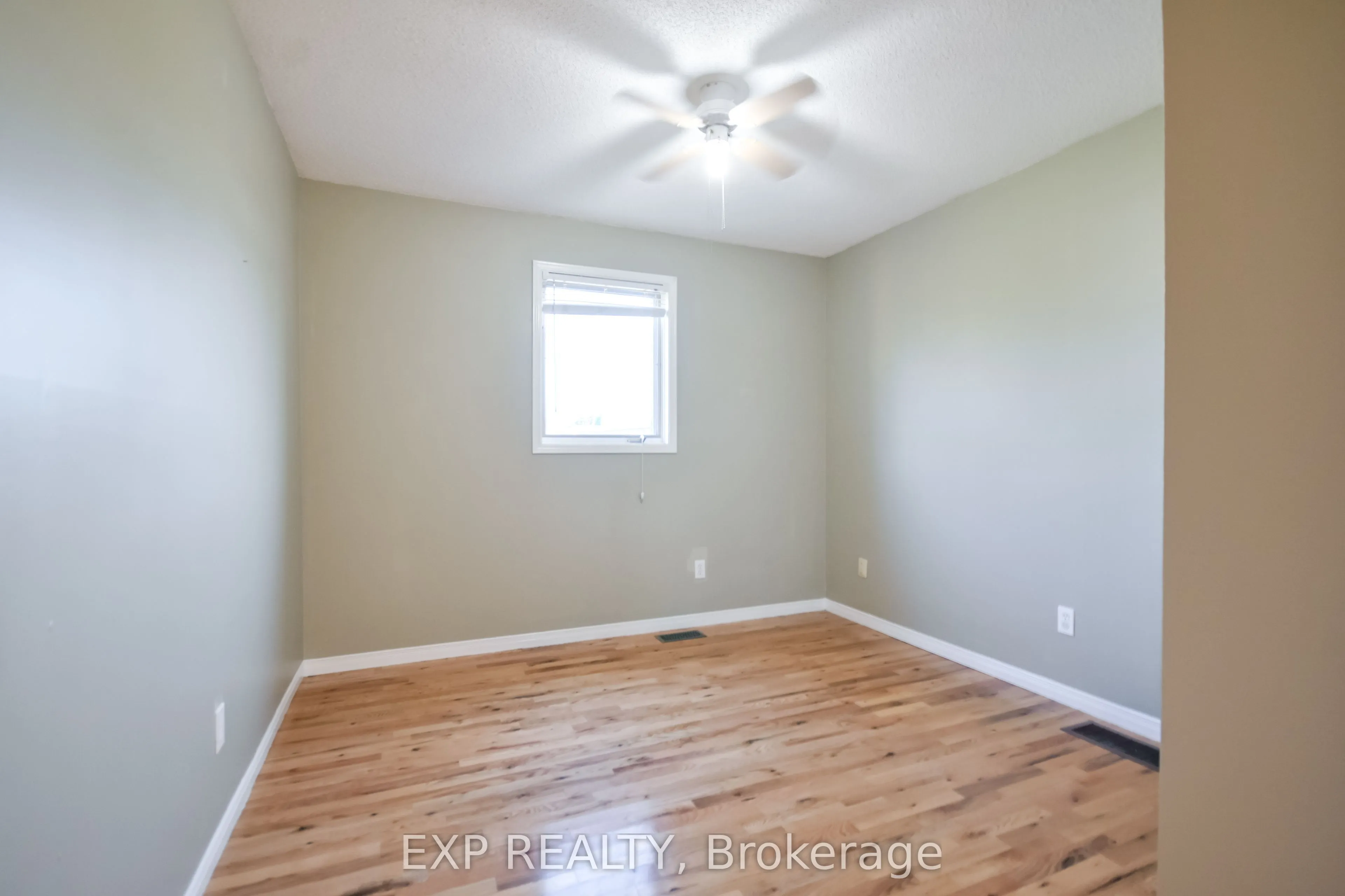 157 Livingstone Street W