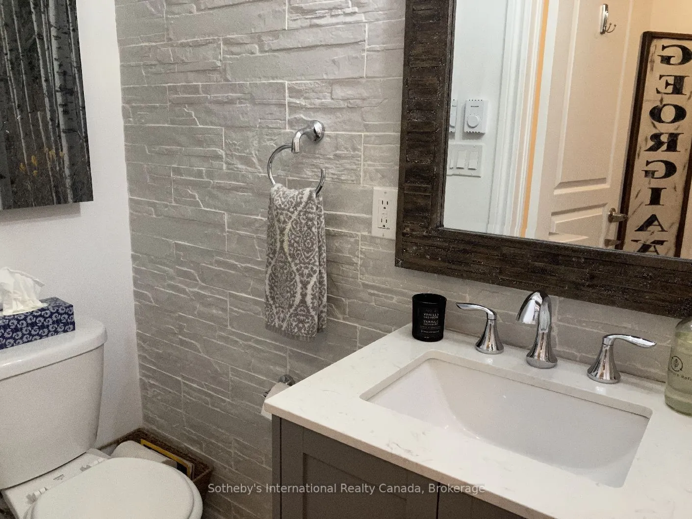 7 ANCHORAGE Crescent #104