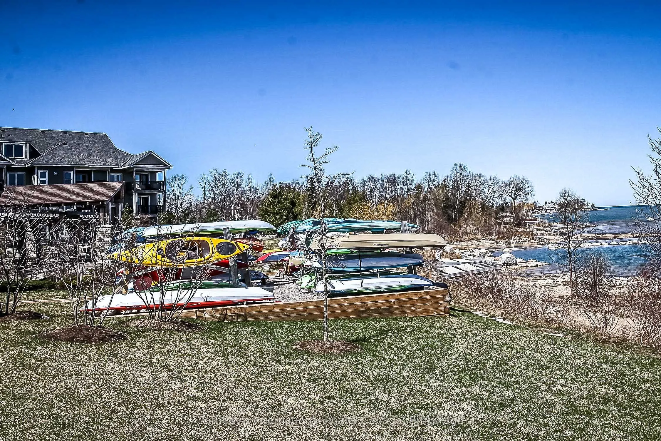 7 ANCHORAGE Crescent #104