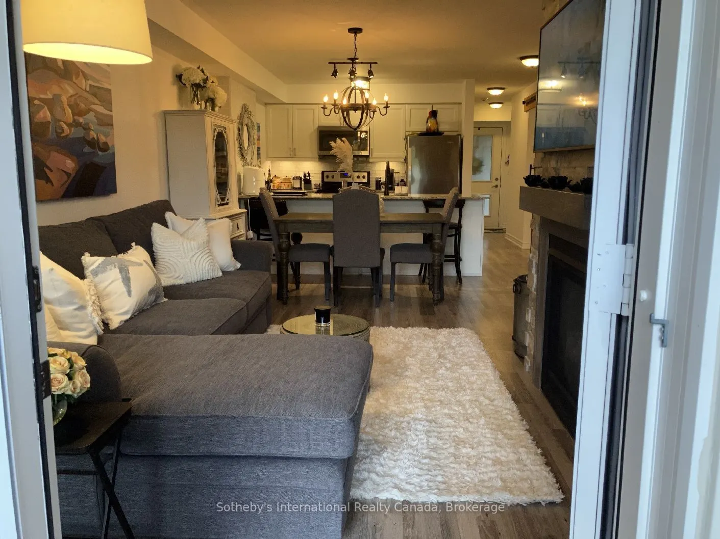 7 ANCHORAGE Crescent #104