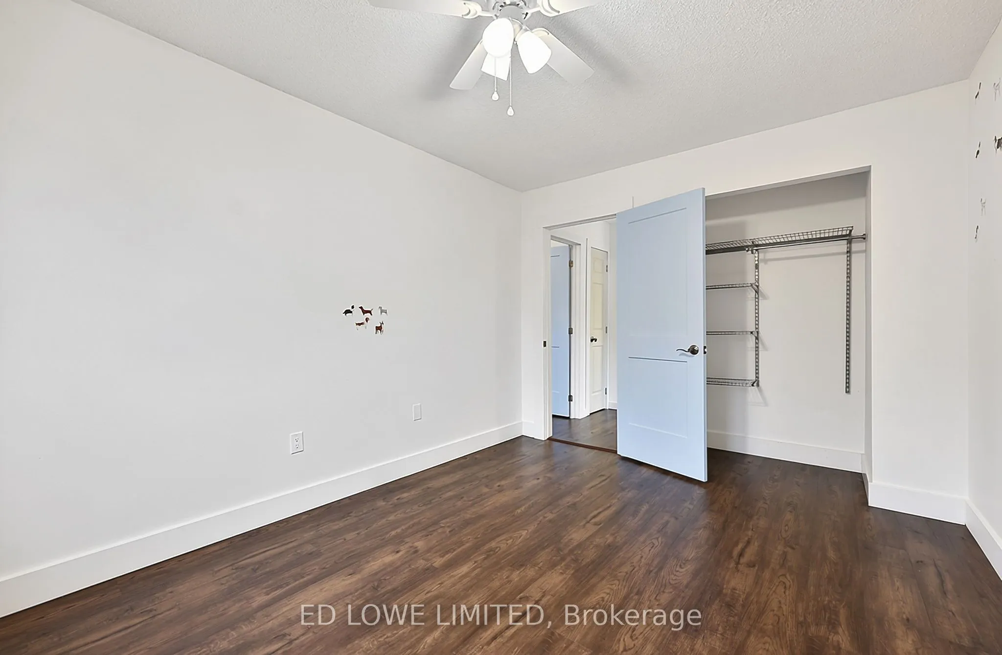 63 Weatherup Crescent