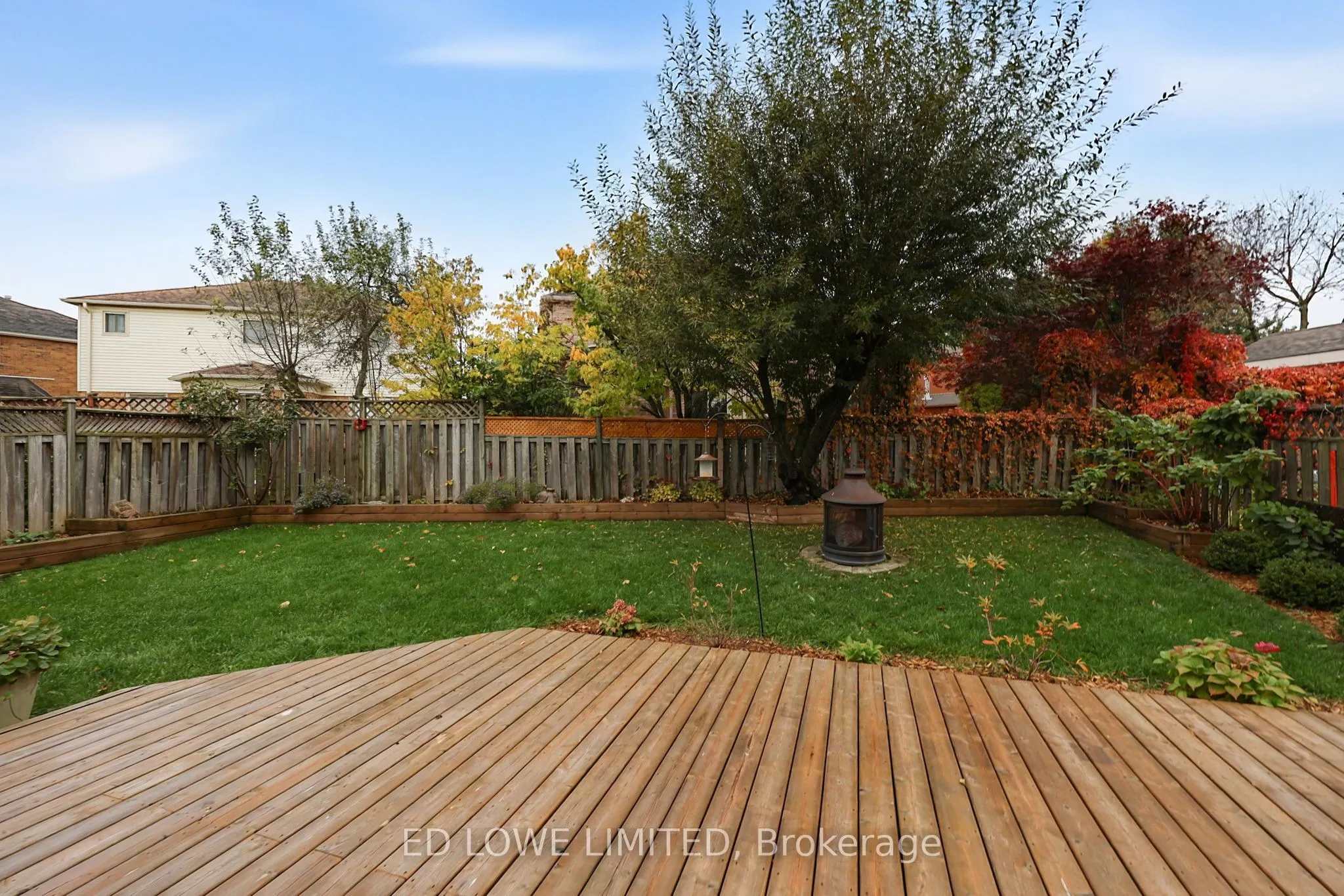 63 Weatherup Crescent