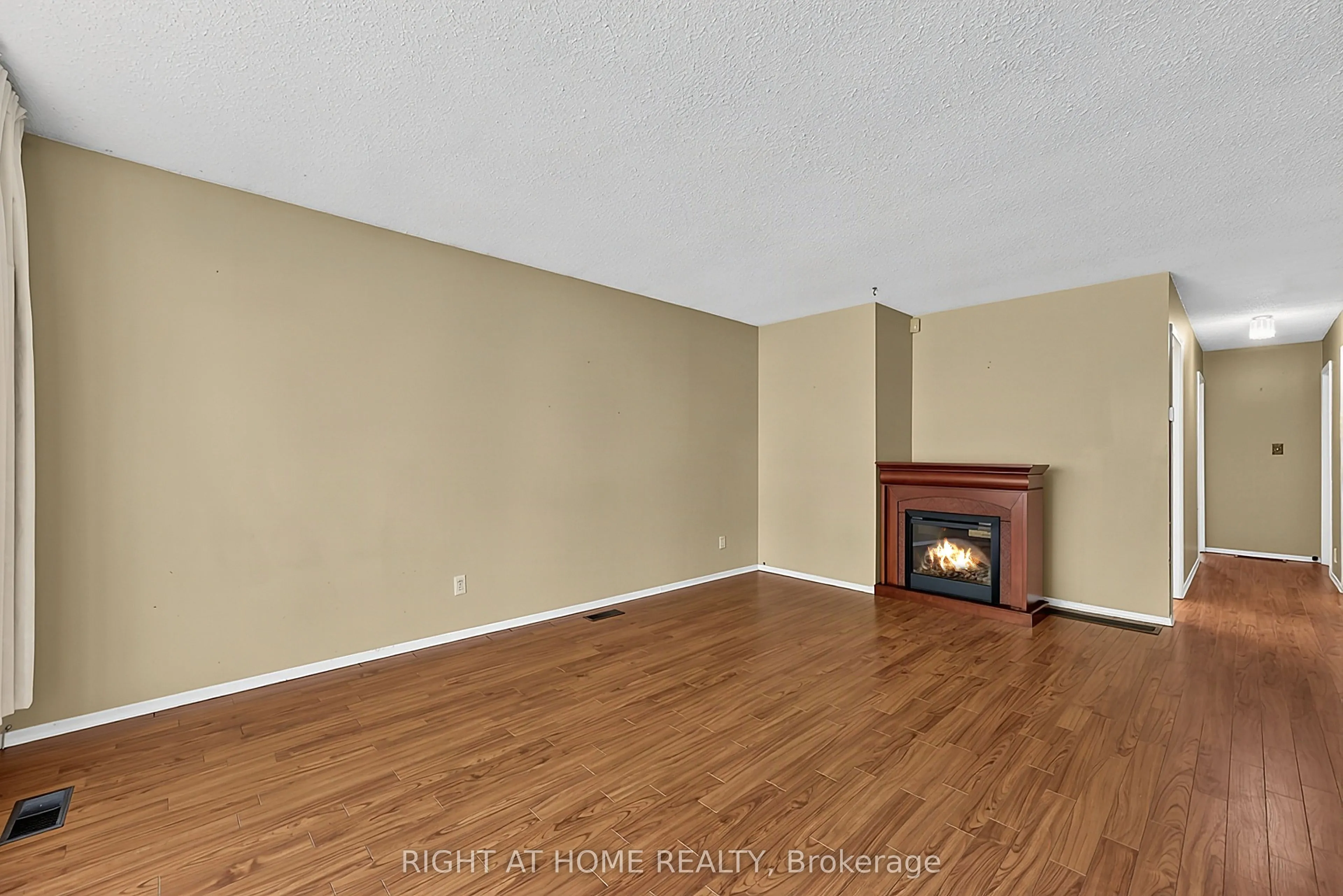 1080 County Road 42