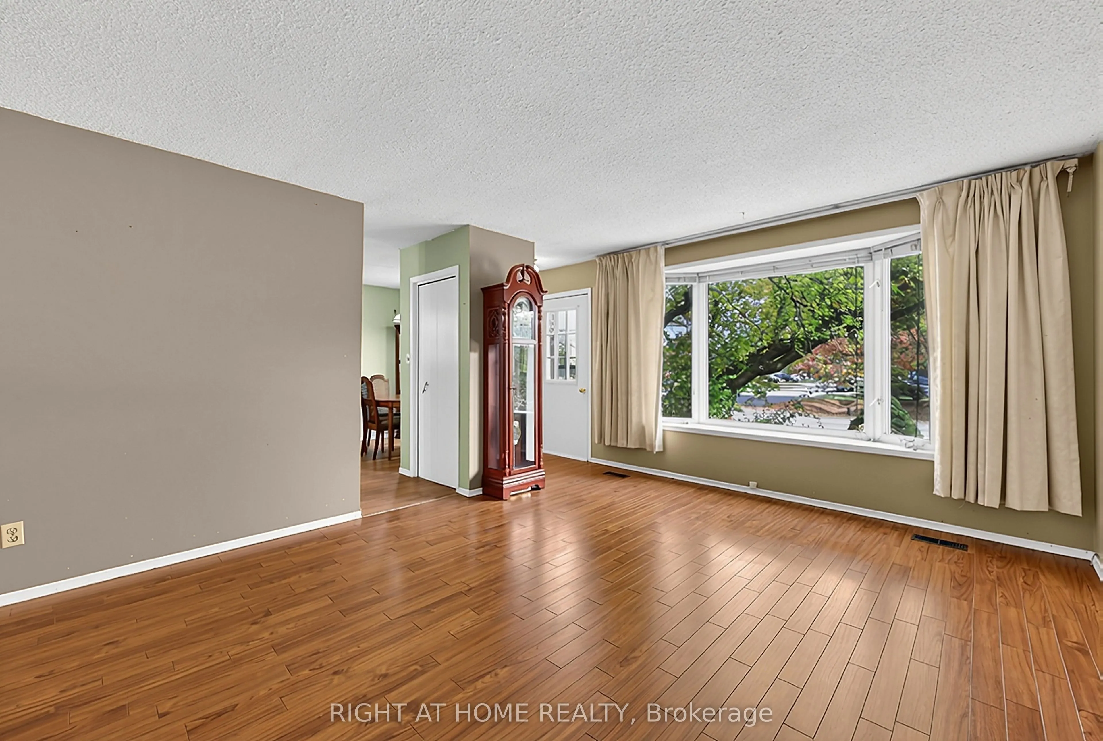 1080 County Road 42