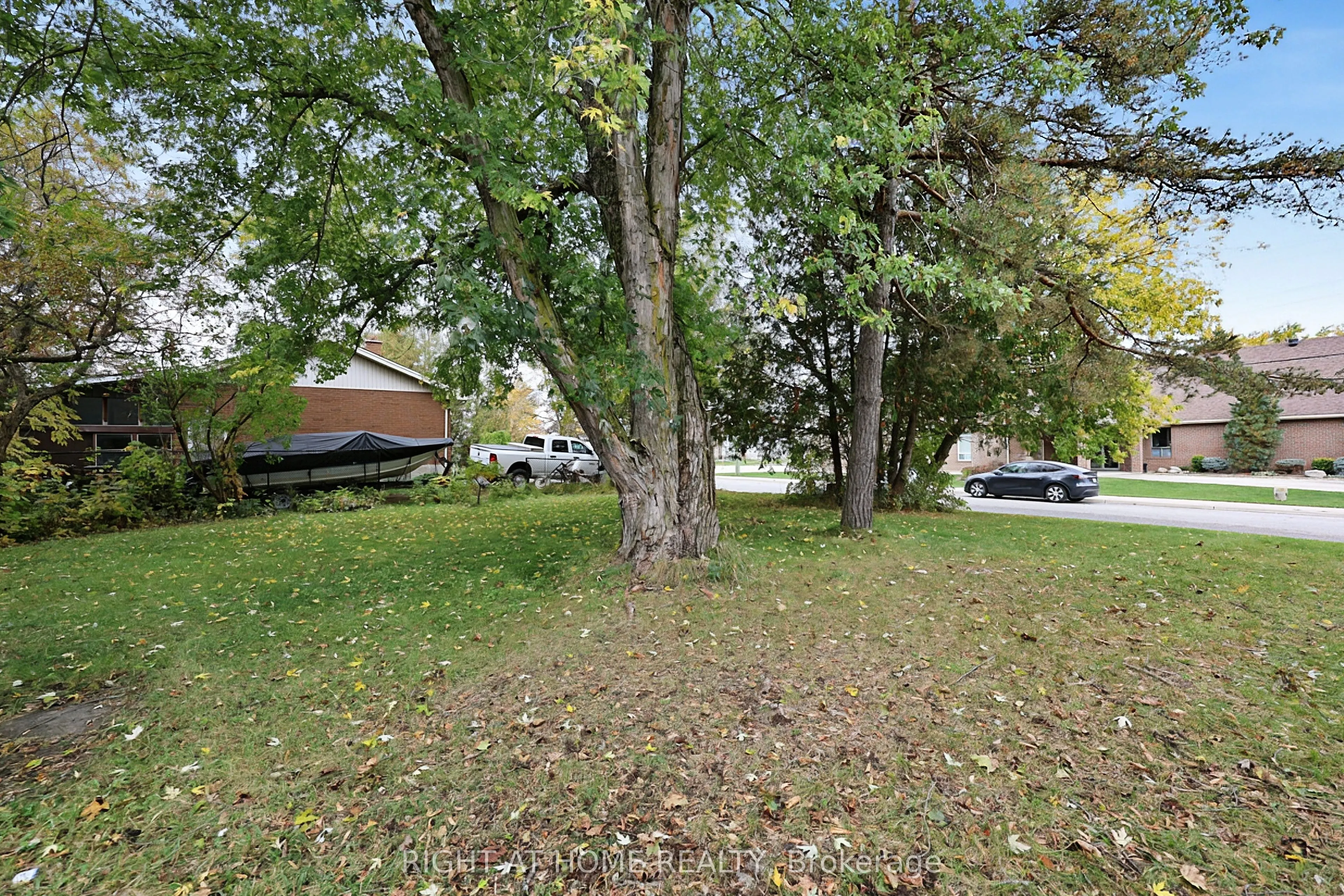 1080 County Road 42