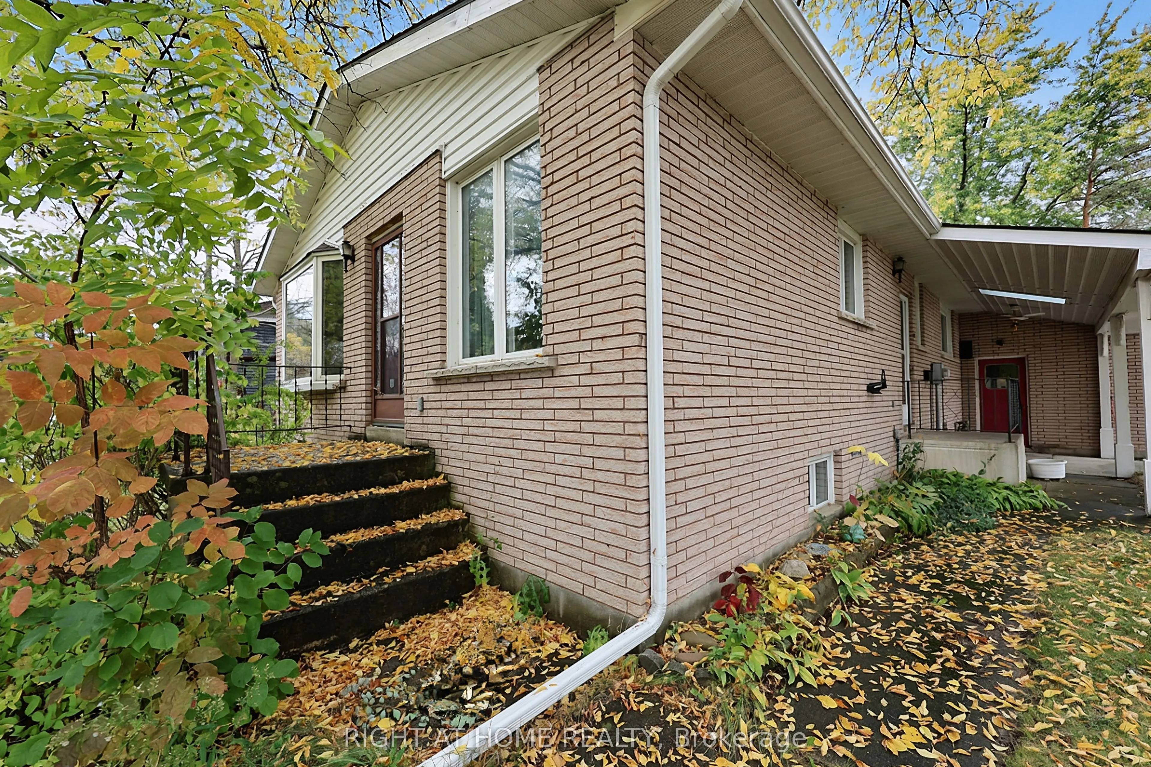 1080 County Road 42
