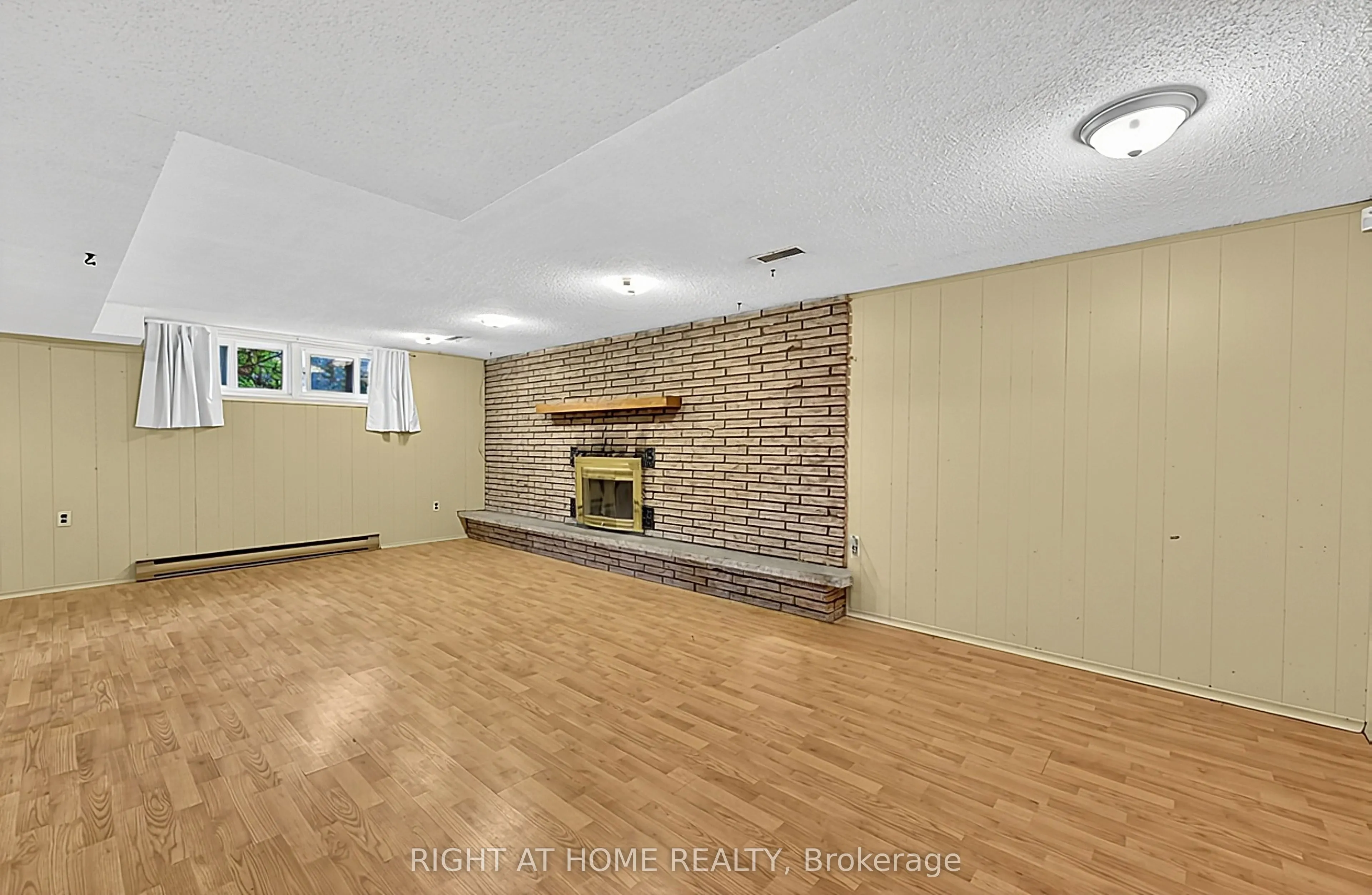 1080 County Road 42