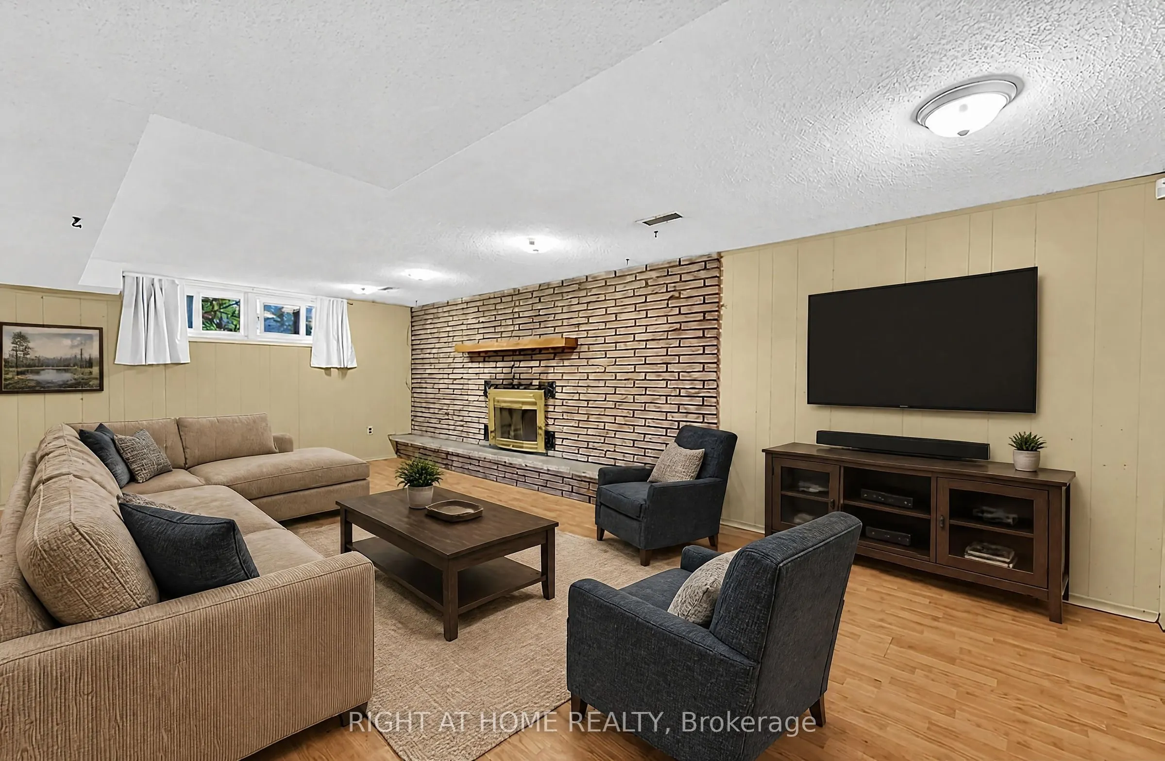 1080 County Road 42