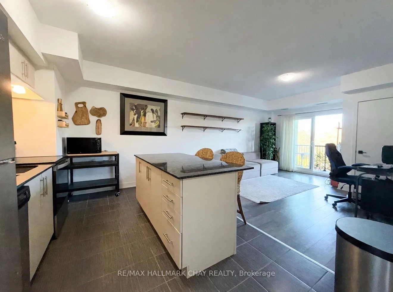 5 Chef Lane #304