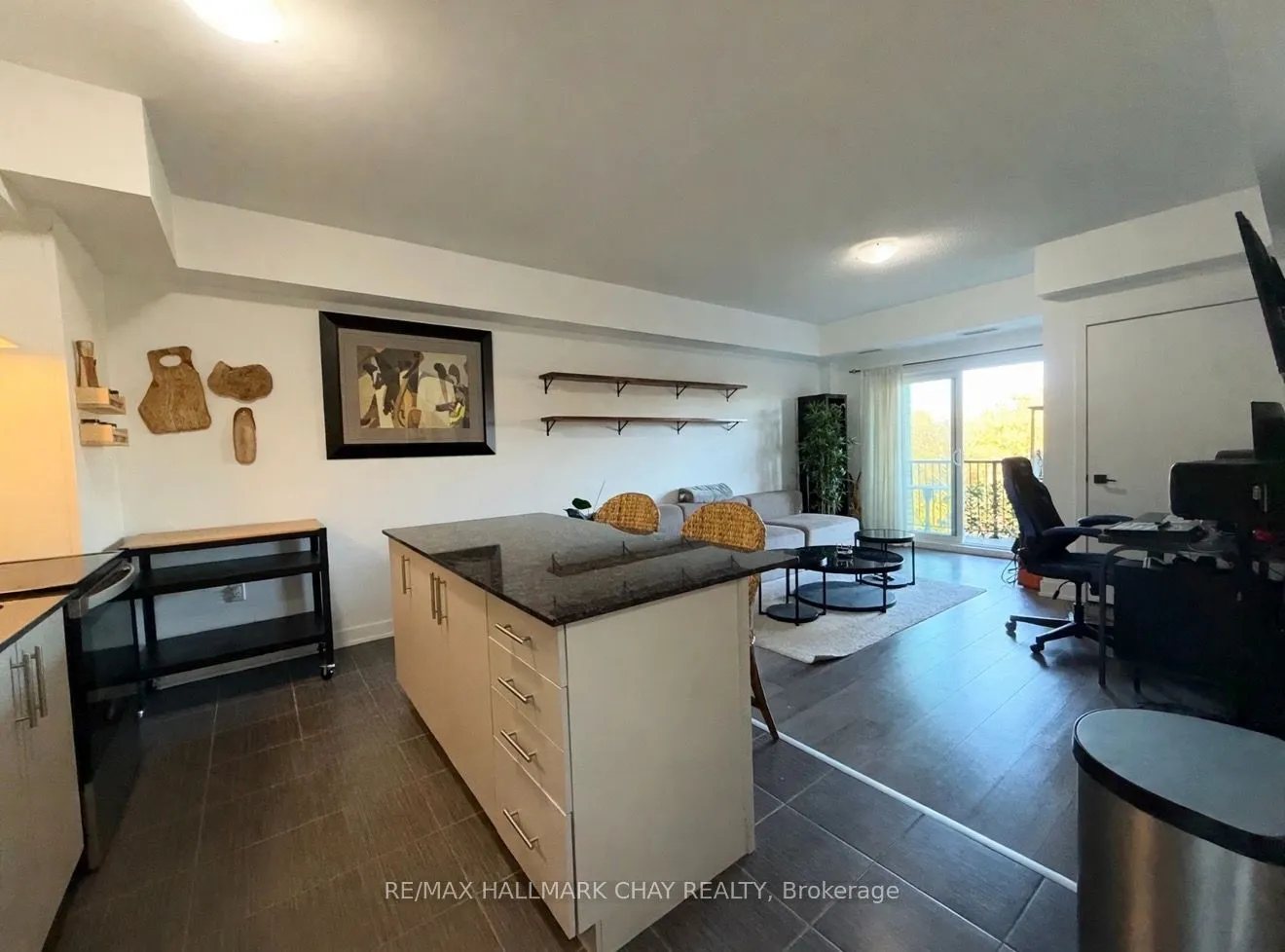 5 Chef Lane #304