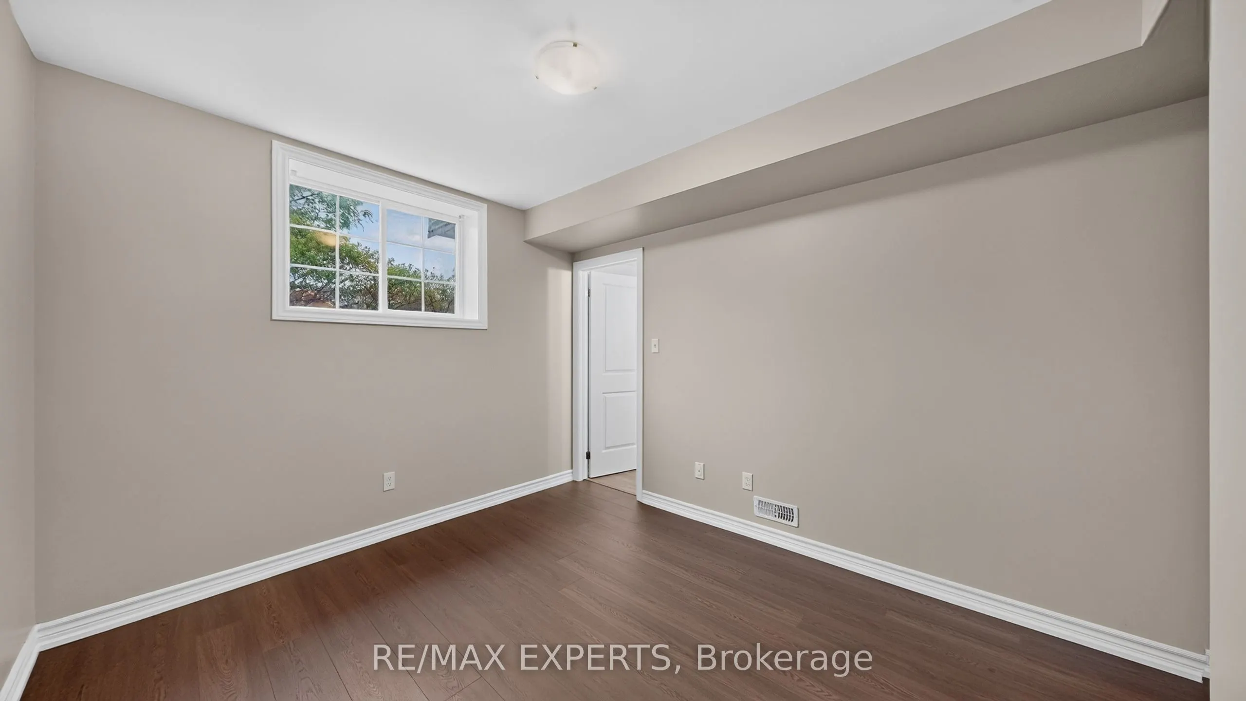 246 Penetanguishene Road #13
