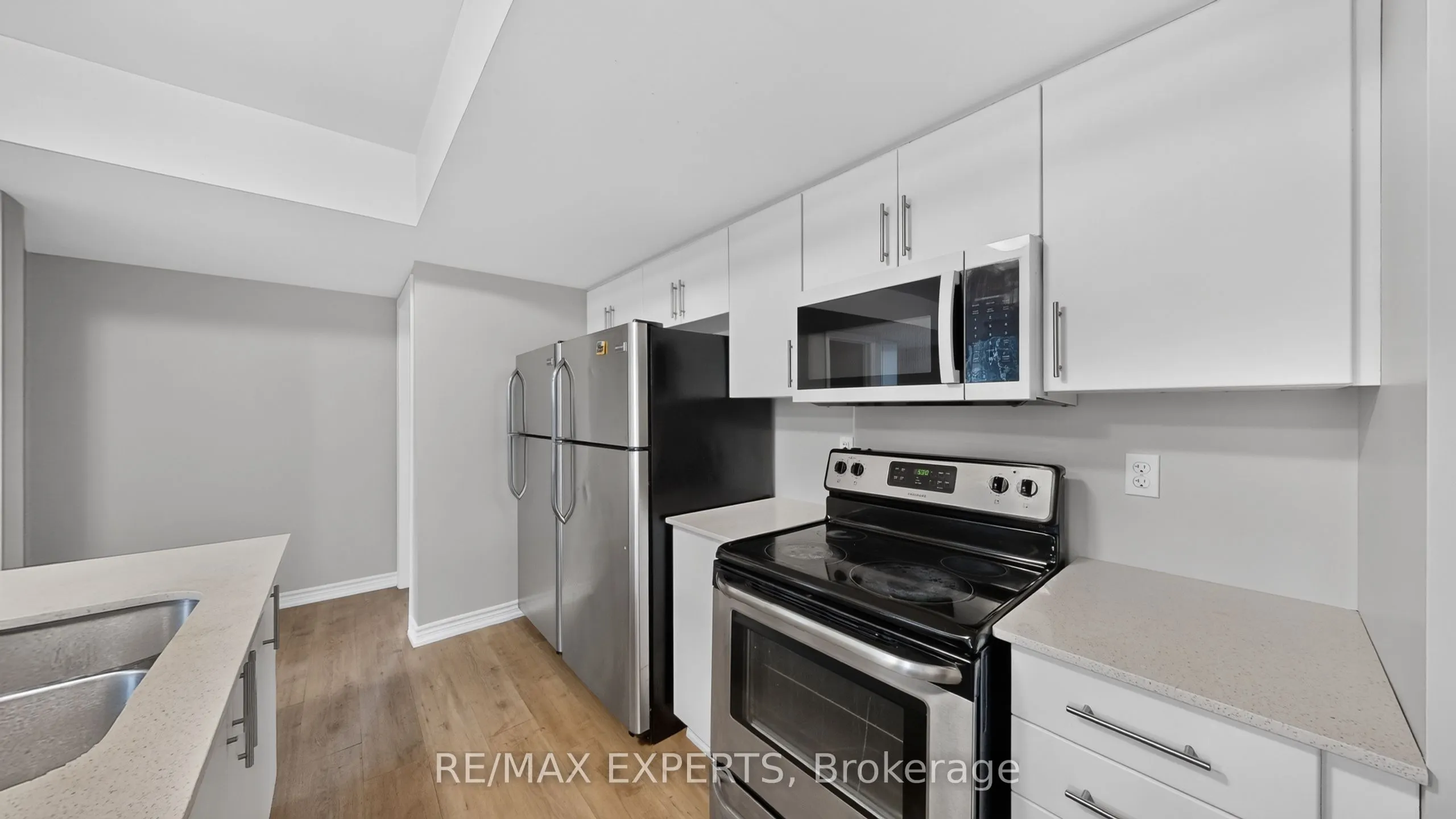246 Penetanguishene Road #13
