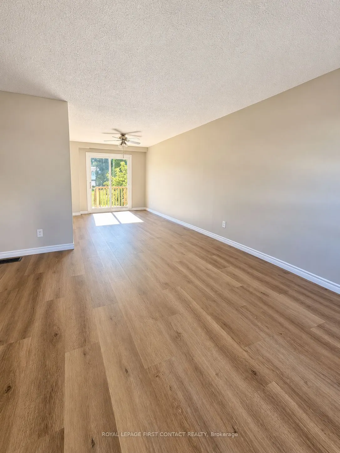 1095 Mississaga Street W #78