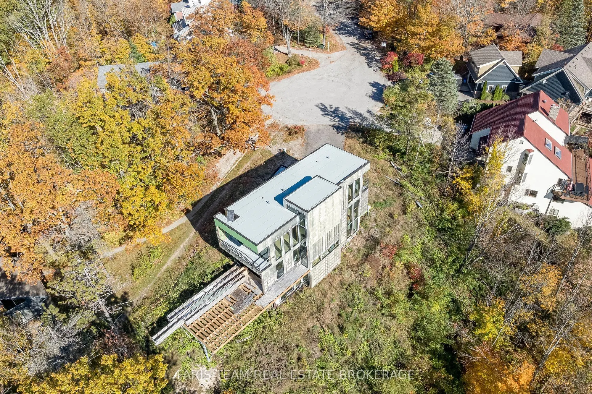 11 Pine Point