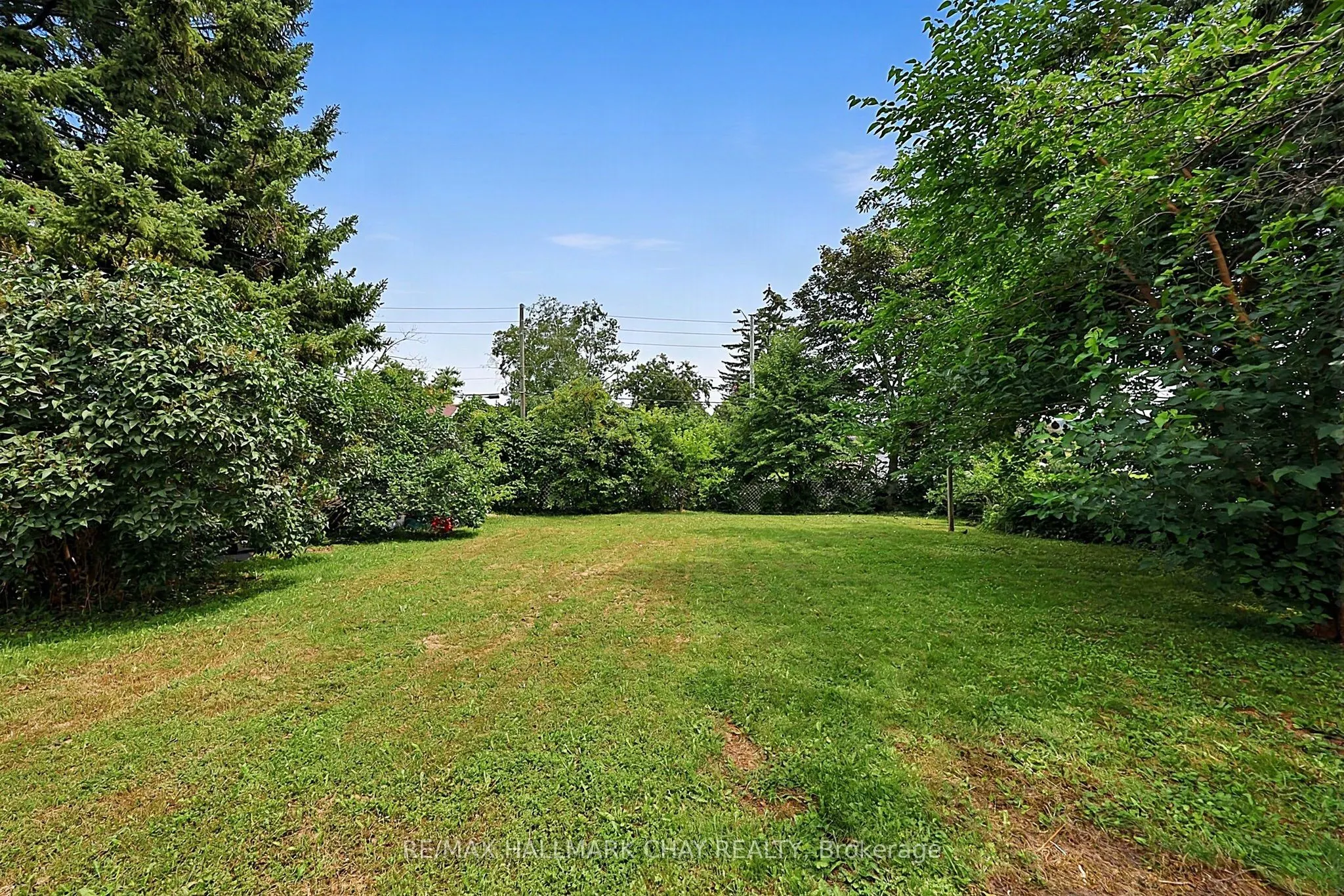 133 Daphne Crescent