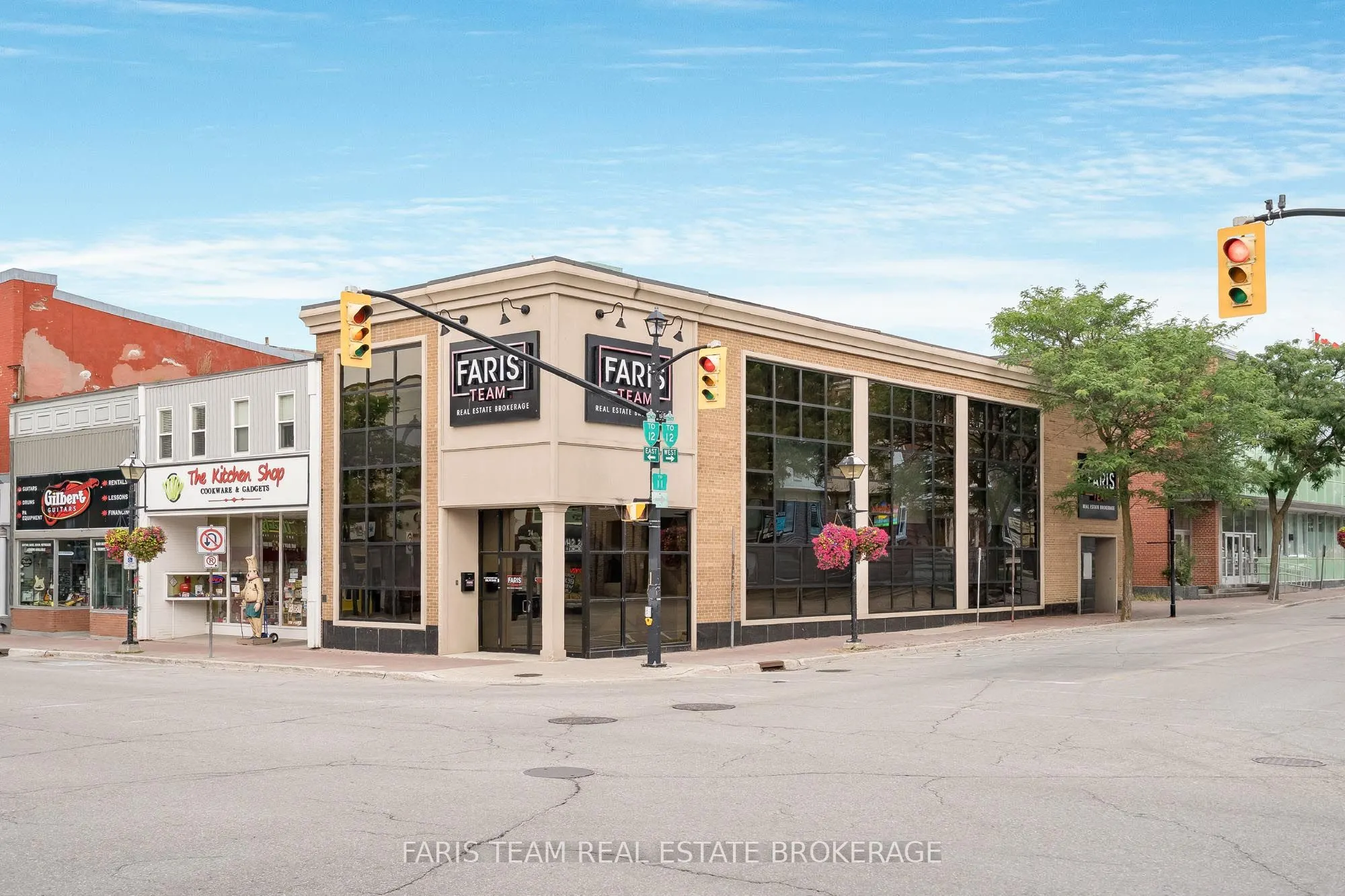 Office 1B-74 Mississaga Street E
