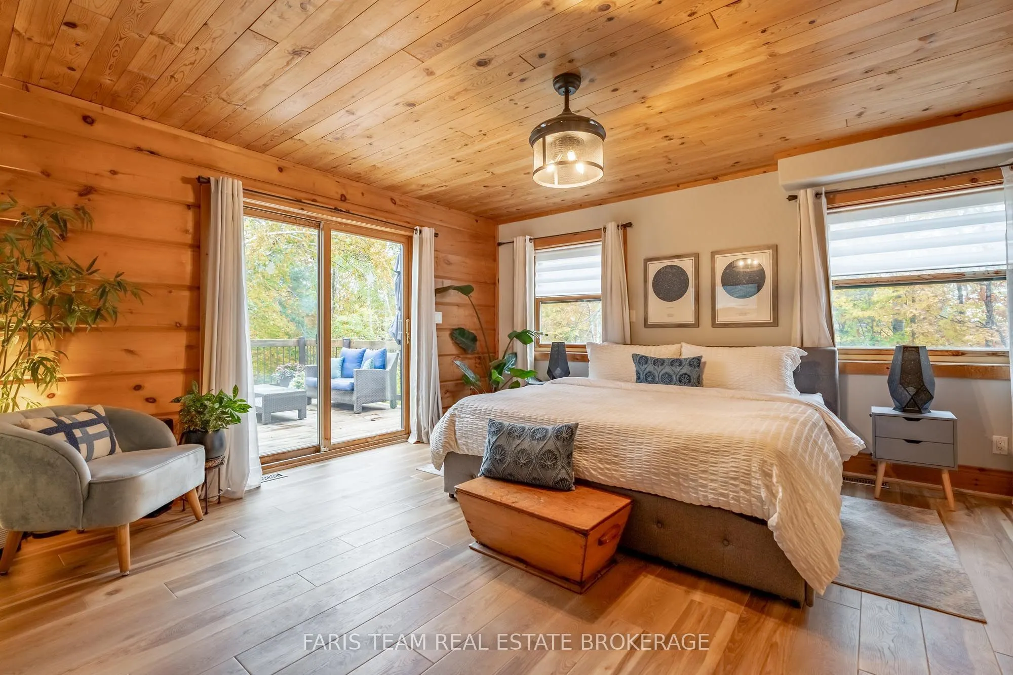 17 Bridle Path