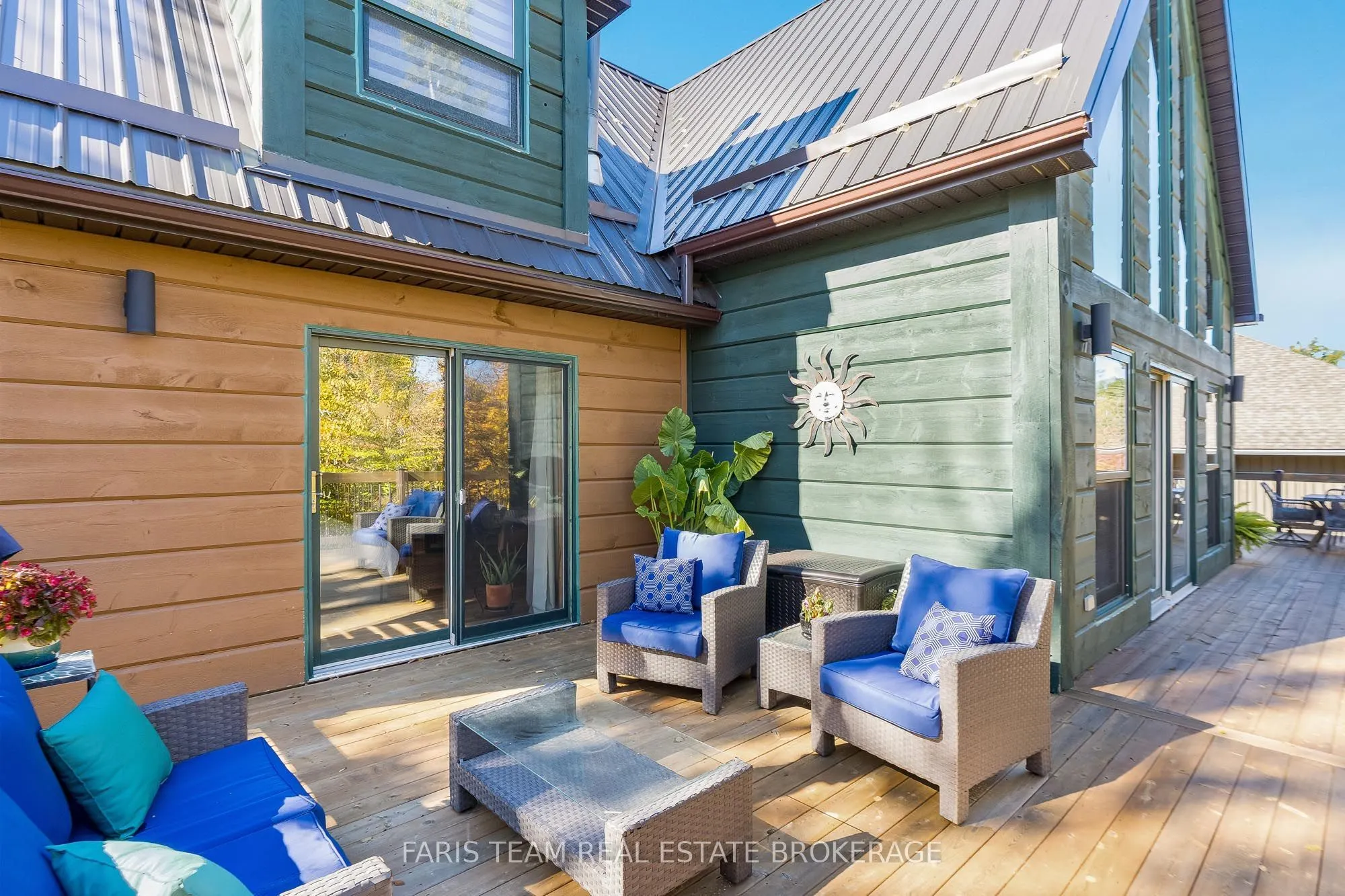 17 Bridle Path