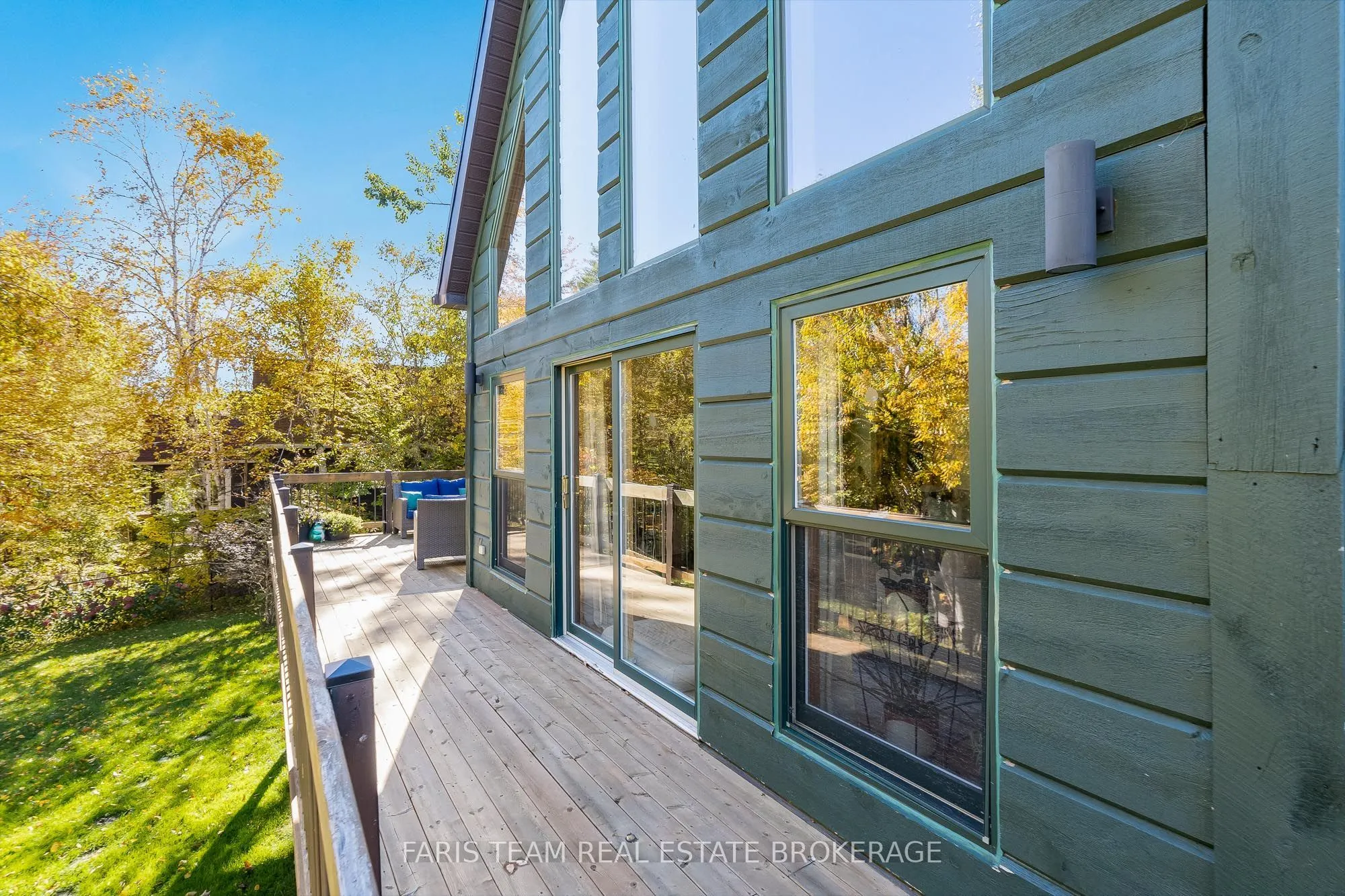 17 Bridle Path