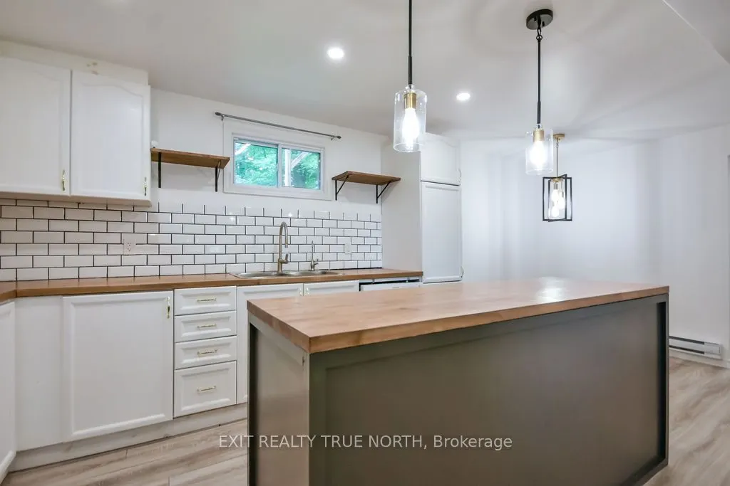 27 Nida Drive