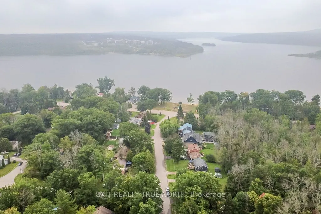 27 Nida Drive