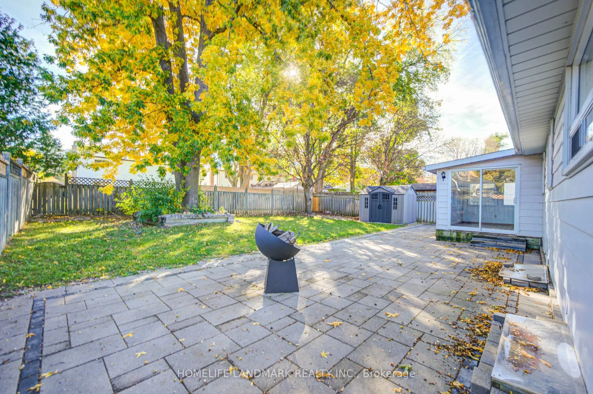 7 Huron Street