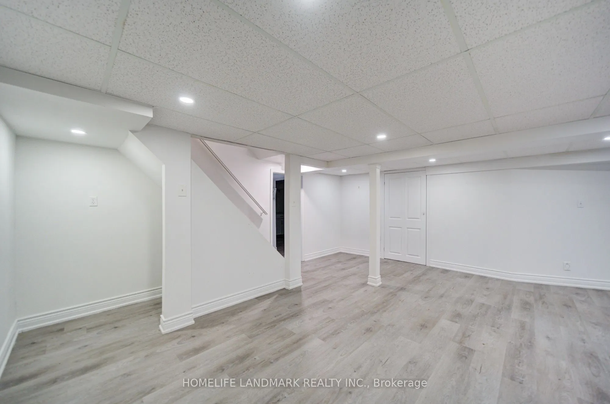7 Huron Street